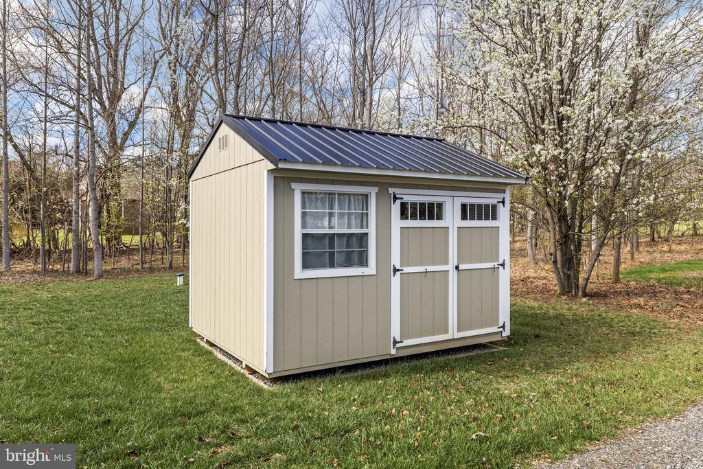 113 BEAR CT, BUMPASS, Virginia 23024, 5 Bedrooms Bedrooms, ,4 BathroomsBathrooms,Residential,113 BEAR CT,VALA2009174 MLS # VALA2009174