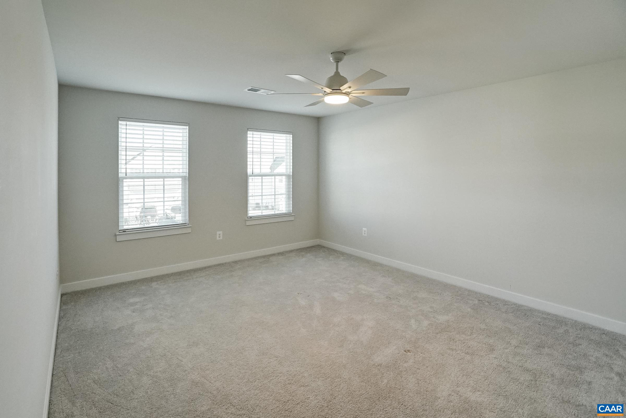 3 spacious bedrooms upstairs! 3 spacious bedrooms upstairs!