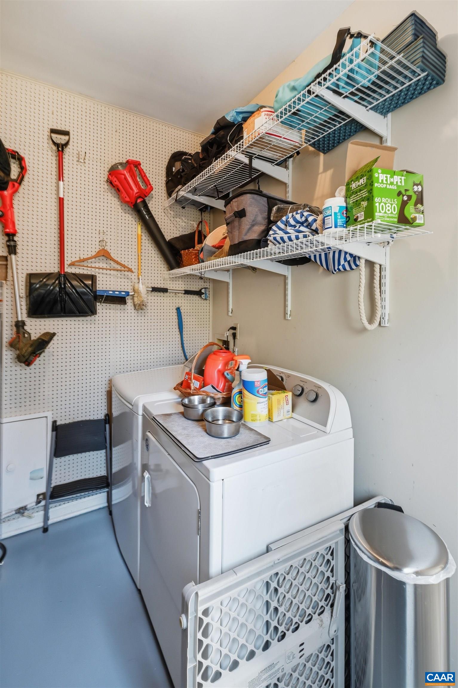 943 HUNTWOOD LN, CHARLOTTESVILLE, Virginia 22901, 3 Bedrooms Bedrooms, ,2 BathroomsBathrooms,Residential,943 HUNTWOOD LN,674552 MLS # 674552 943 HUNTWOOD LN, CHARLOTTESVILLE, Virginia 22901, 3 Bedrooms Bedrooms, ,2 BathroomsBathrooms,Residential,943 HUNTWOOD LN,674552 MLS # 674552