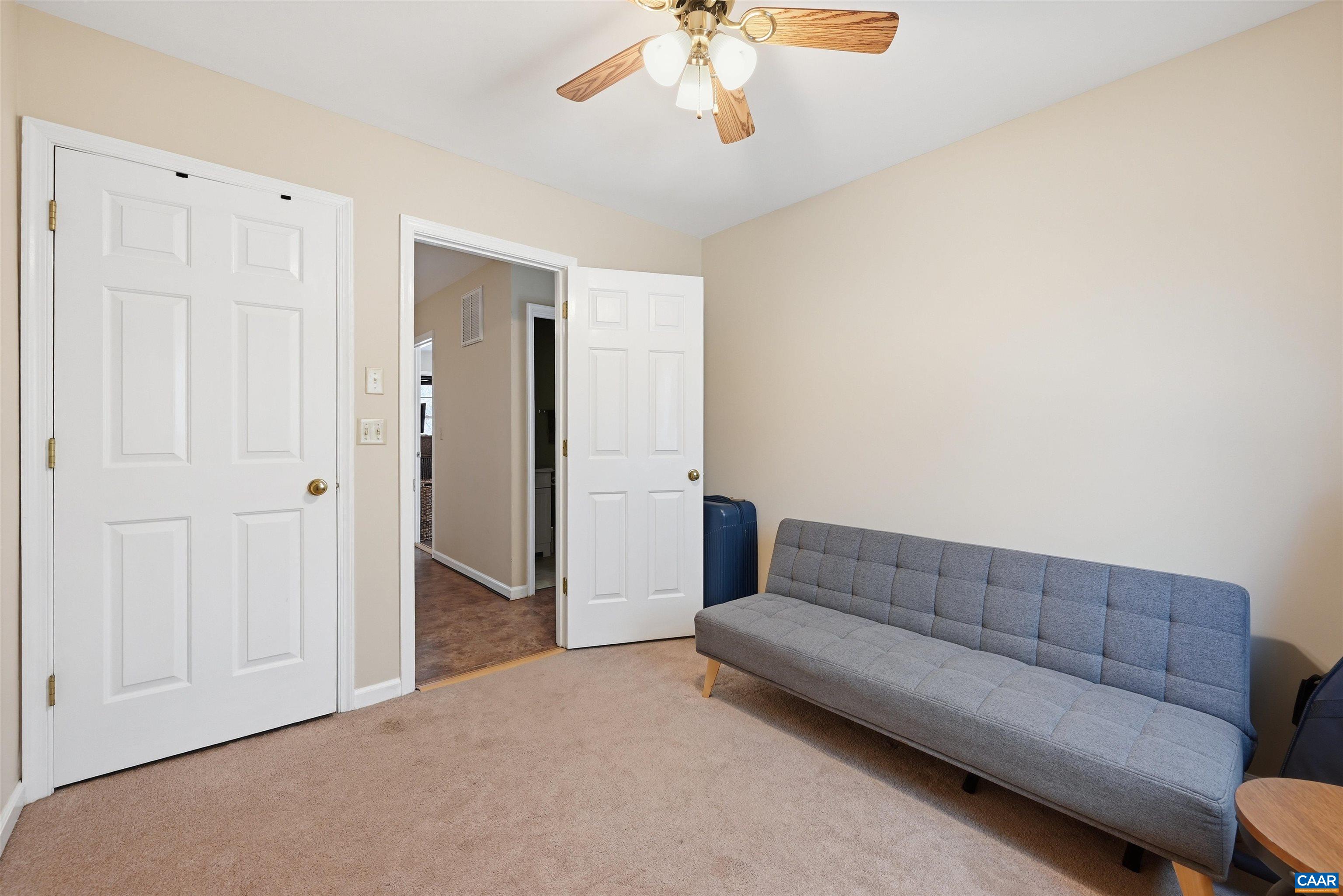 943 HUNTWOOD LN, CHARLOTTESVILLE, Virginia 22901, 3 Bedrooms Bedrooms, ,2 BathroomsBathrooms,Residential,943 HUNTWOOD LN,674552 MLS # 674552 943 HUNTWOOD LN, CHARLOTTESVILLE, Virginia 22901, 3 Bedrooms Bedrooms, ,2 BathroomsBathrooms,Residential,943 HUNTWOOD LN,674552 MLS # 674552