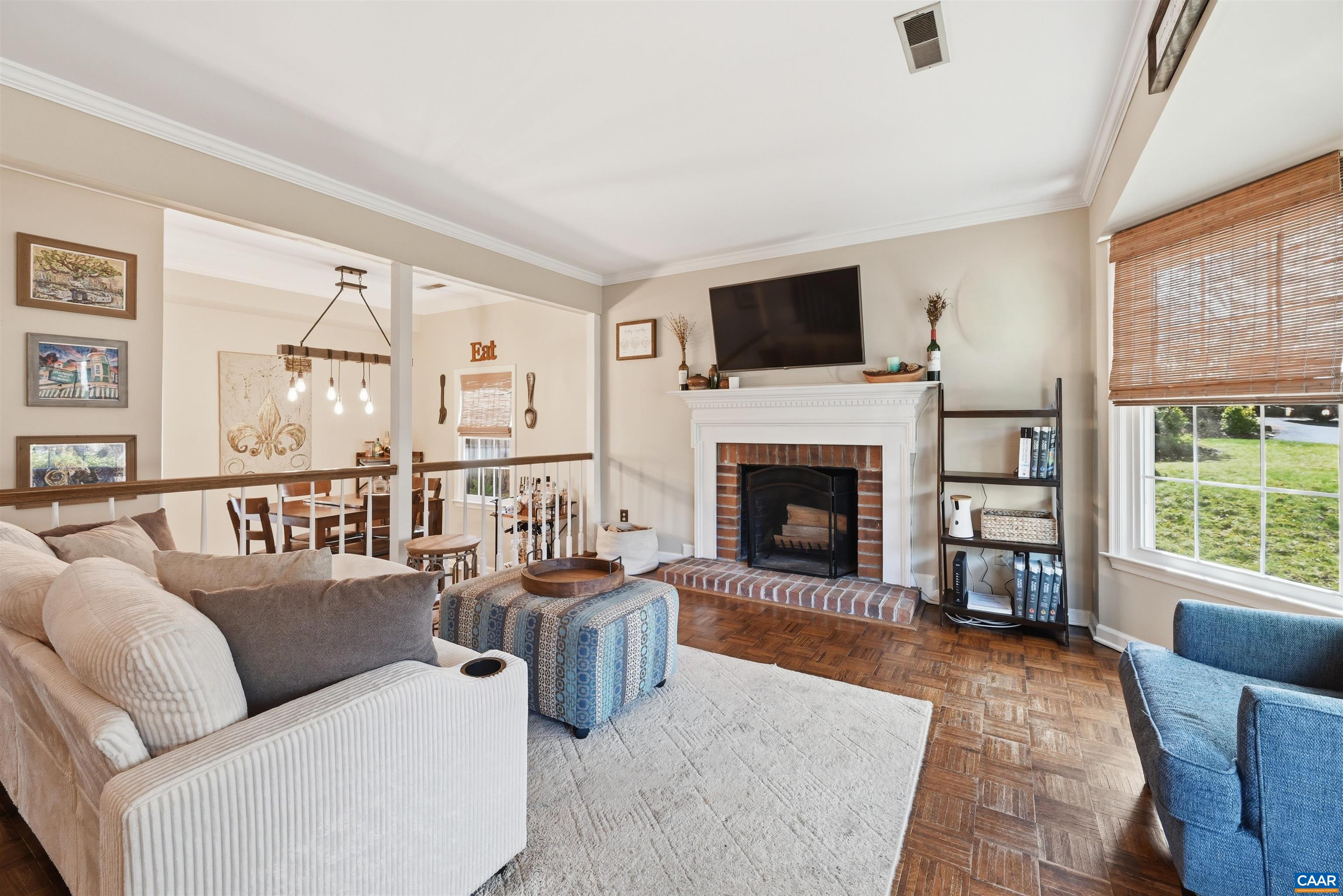 943 HUNTWOOD LN, CHARLOTTESVILLE, Virginia 22901, 3 Bedrooms Bedrooms, ,2 BathroomsBathrooms,Residential,943 HUNTWOOD LN,674552 MLS # 674552 943 HUNTWOOD LN, CHARLOTTESVILLE, Virginia 22901, 3 Bedrooms Bedrooms, ,2 BathroomsBathrooms,Residential,943 HUNTWOOD LN,674552 MLS # 674552