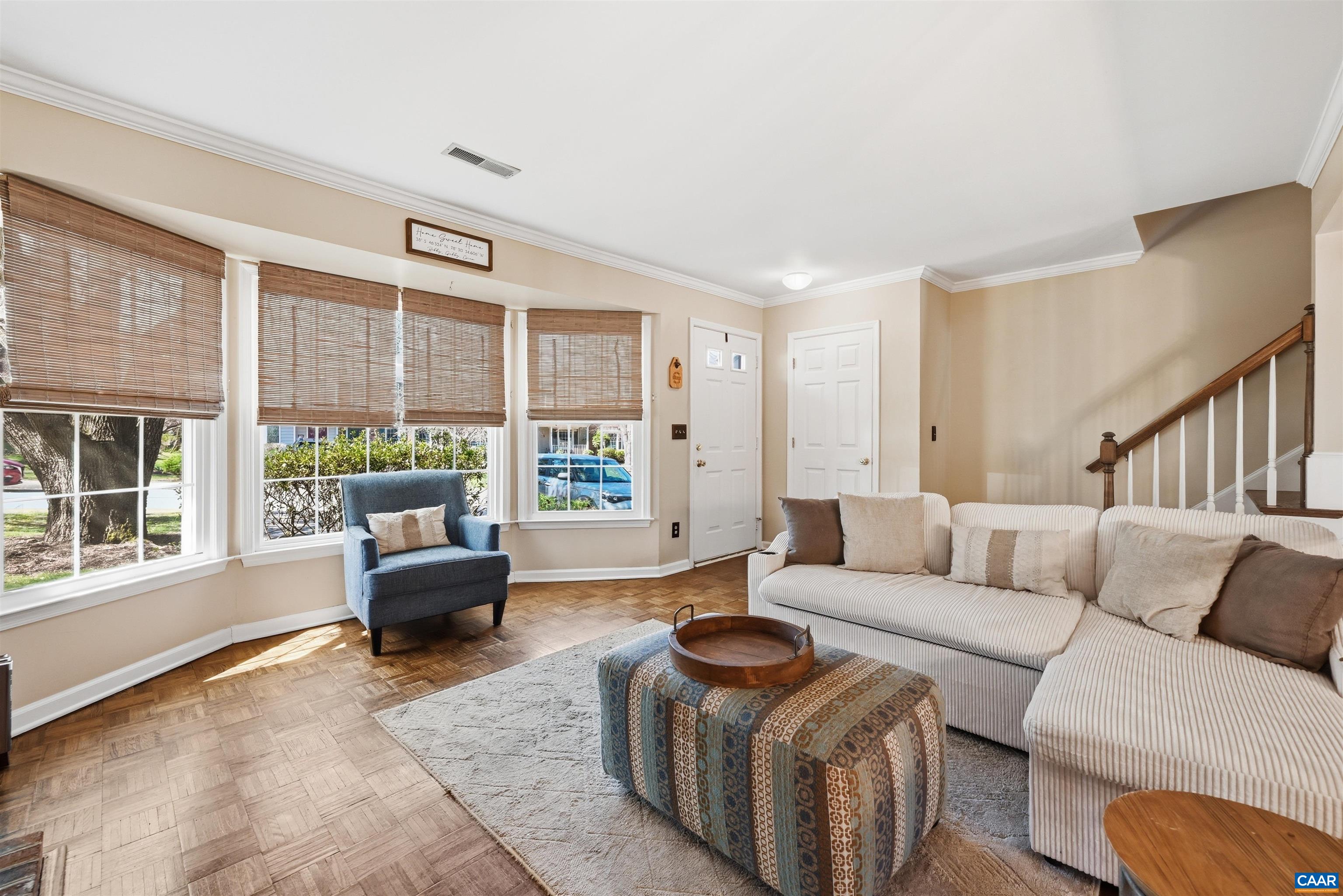 943 HUNTWOOD LN, CHARLOTTESVILLE, Virginia 22901, 3 Bedrooms Bedrooms, ,2 BathroomsBathrooms,Residential,943 HUNTWOOD LN,674552 MLS # 674552 943 HUNTWOOD LN, CHARLOTTESVILLE, Virginia 22901, 3 Bedrooms Bedrooms, ,2 BathroomsBathrooms,Residential,943 HUNTWOOD LN,674552 MLS # 674552