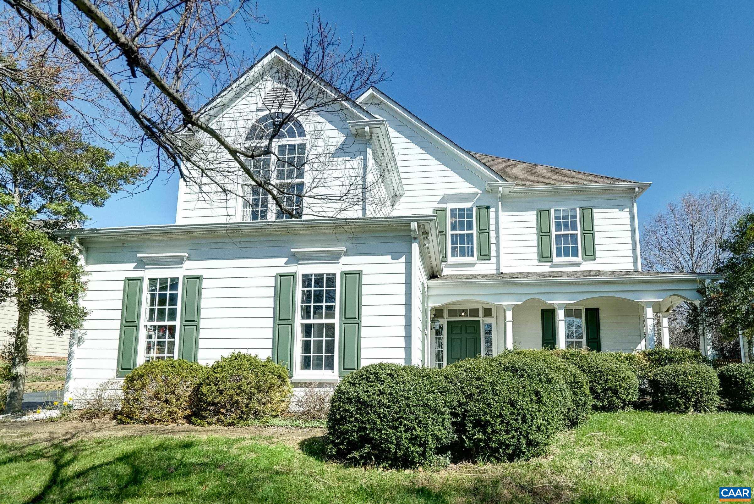 Updated Grayrock home with fenced back yard! Updated Grayrock home with fenced back yard!