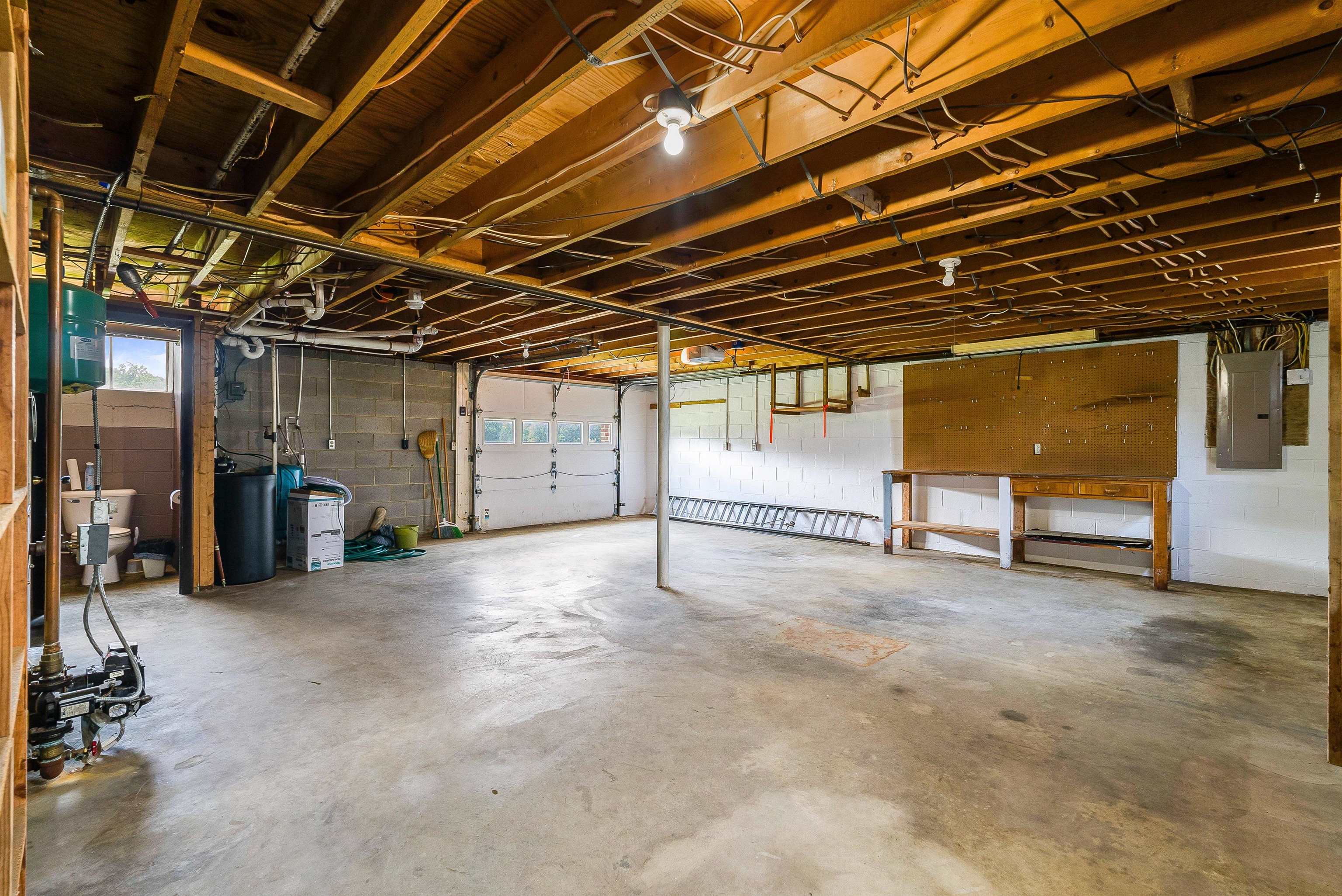 315 BALSLEY RD, STAUNTON, Virginia 24401, 3 Bedrooms Bedrooms, ,2 BathroomsBathrooms,Residential,315 BALSLEY RD,674587 MLS # 674587