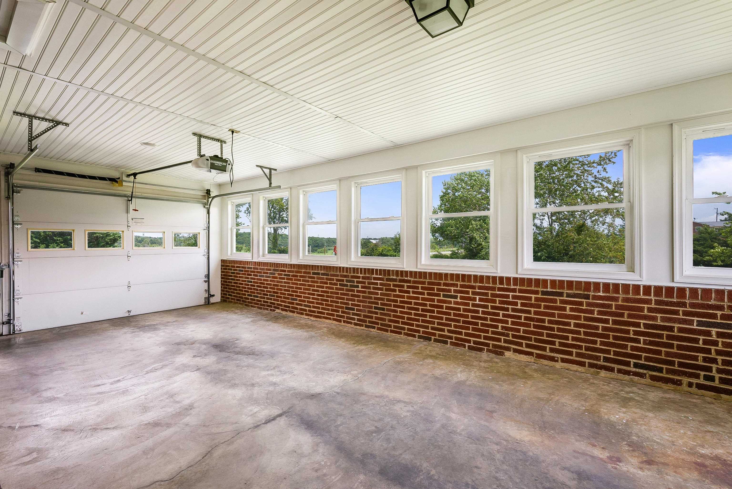 315 BALSLEY RD, STAUNTON, Virginia 24401, 3 Bedrooms Bedrooms, ,2 BathroomsBathrooms,Residential,315 BALSLEY RD,674587 MLS # 674587