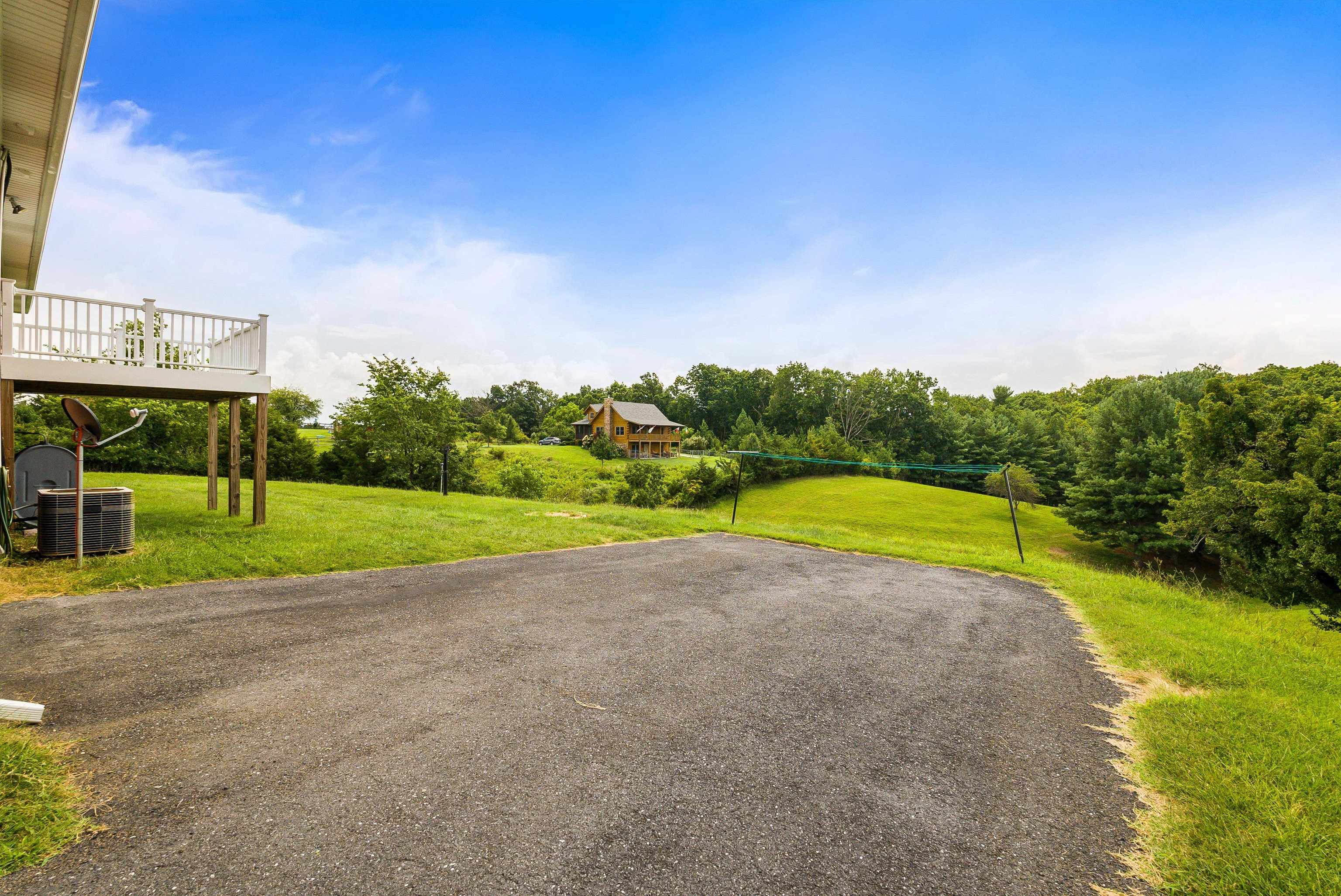 315 BALSLEY RD, STAUNTON, Virginia 24401, 3 Bedrooms Bedrooms, ,2 BathroomsBathrooms,Residential,315 BALSLEY RD,674587 MLS # 674587