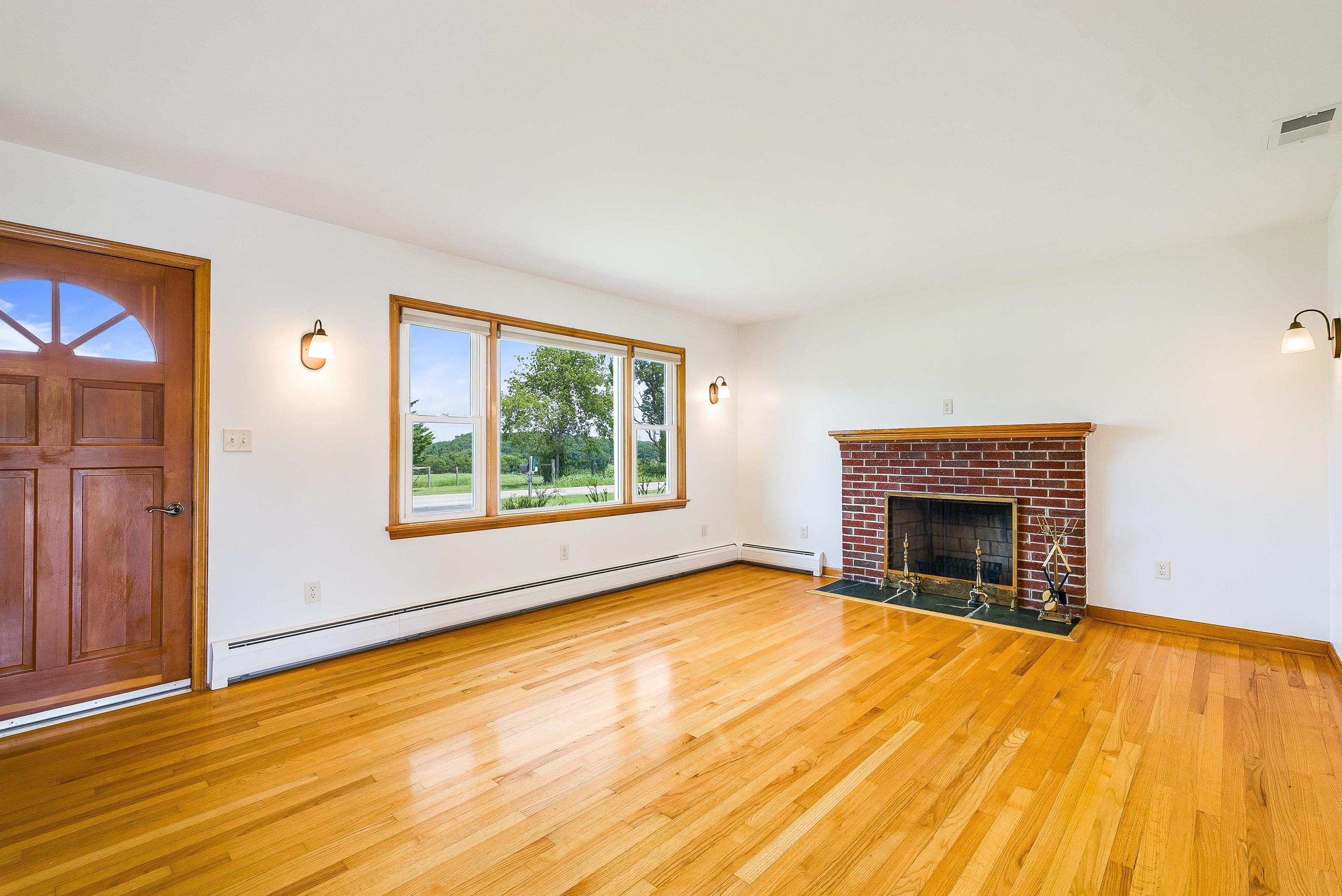 315 BALSLEY RD, STAUNTON, Virginia 24401, 3 Bedrooms Bedrooms, ,2 BathroomsBathrooms,Residential,315 BALSLEY RD,674587 MLS # 674587