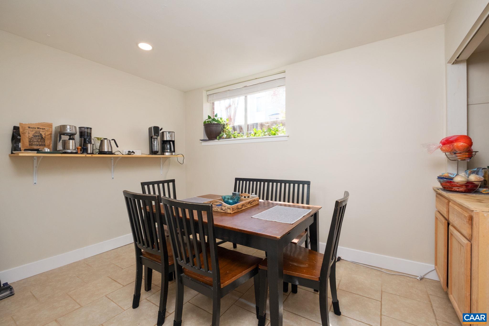 1908 INGLEWOOD DR, CHARLOTTESVILLE, Virginia 22901, 2 Bedrooms Bedrooms, ,2 BathroomsBathrooms,Residential,1908 INGLEWOOD DR,674589 MLS # 674589 1908 INGLEWOOD DR, CHARLOTTESVILLE, Virginia 22901, 2 Bedrooms Bedrooms, ,2 BathroomsBathrooms,Residential,1908 INGLEWOOD DR,674589 MLS # 674589