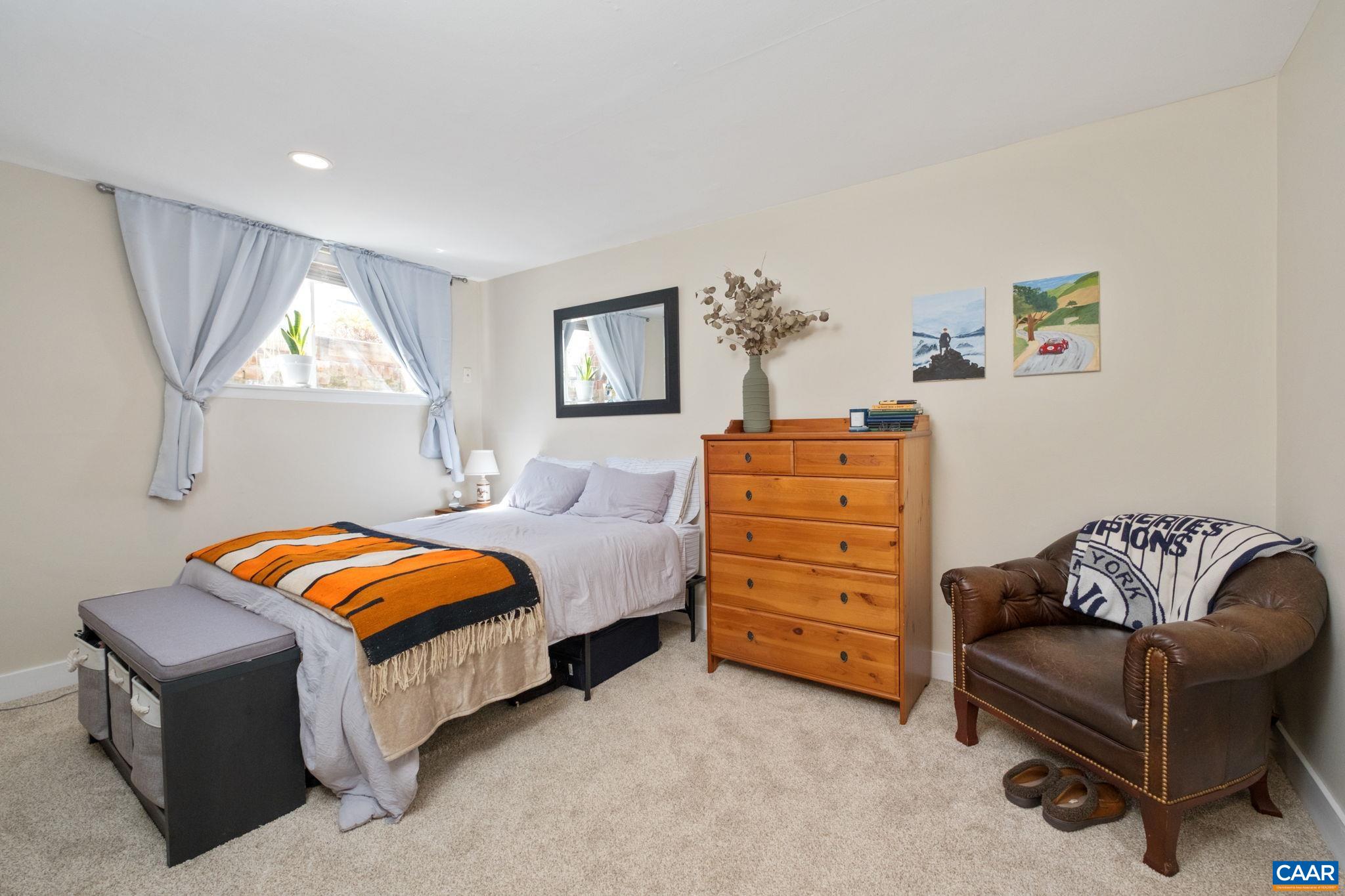 1908 INGLEWOOD DR, CHARLOTTESVILLE, Virginia 22901, 2 Bedrooms Bedrooms, ,2 BathroomsBathrooms,Residential,1908 INGLEWOOD DR,674589 MLS # 674589 1908 INGLEWOOD DR, CHARLOTTESVILLE, Virginia 22901, 2 Bedrooms Bedrooms, ,2 BathroomsBathrooms,Residential,1908 INGLEWOOD DR,674589 MLS # 674589