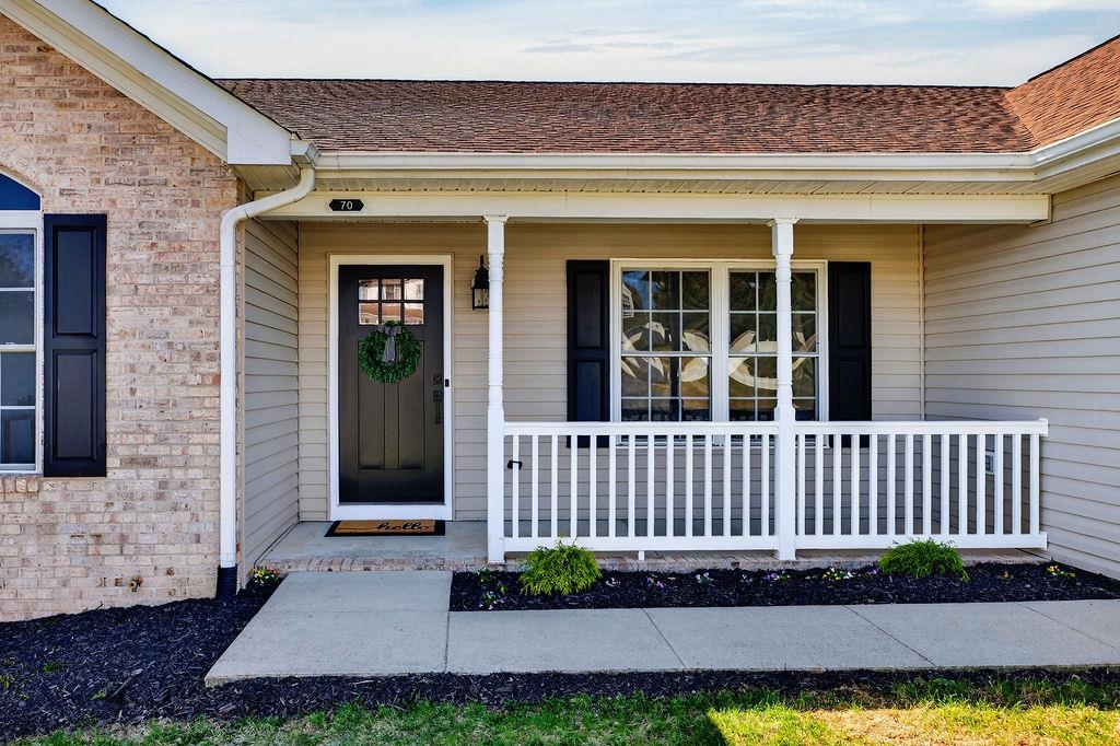 70 WINDSOR DR, FISHERSVILLE, Virginia 22939, 5 Bedrooms Bedrooms, ,3 BathroomsBathrooms,Residential,70 WINDSOR DR,674594 MLS # 674594