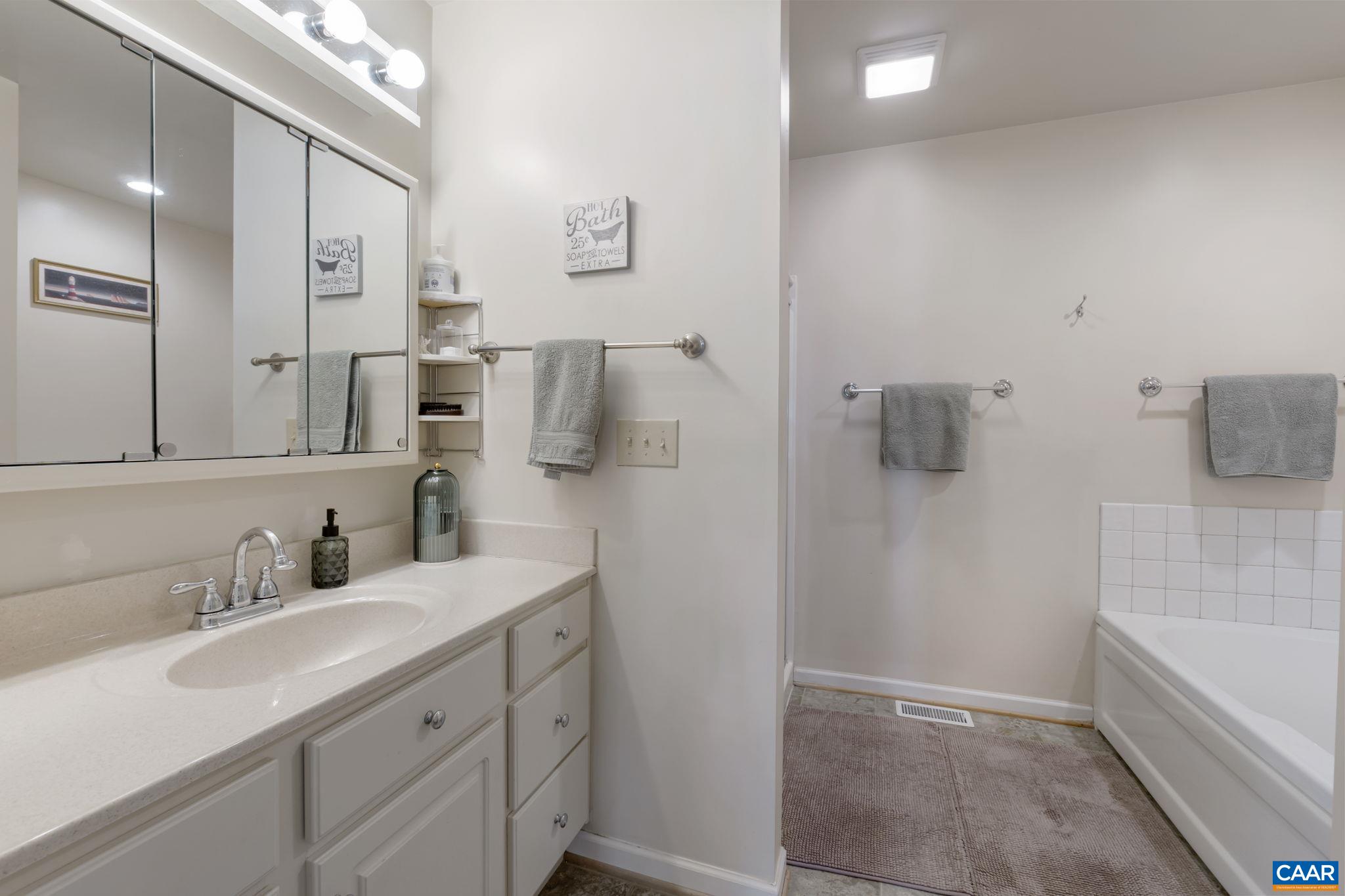 37 WEST LAKE FOREST DR, PALMYRA, Virginia 22963, 3 Bedrooms Bedrooms, ,3 BathroomsBathrooms,Residential,37 WEST LAKE FOREST DR,674595 MLS # 674595 37 WEST LAKE FOREST DR, PALMYRA, Virginia 22963, 3 Bedrooms Bedrooms, ,3 BathroomsBathrooms,Residential,37 WEST LAKE FOREST DR,674595 MLS # 674595