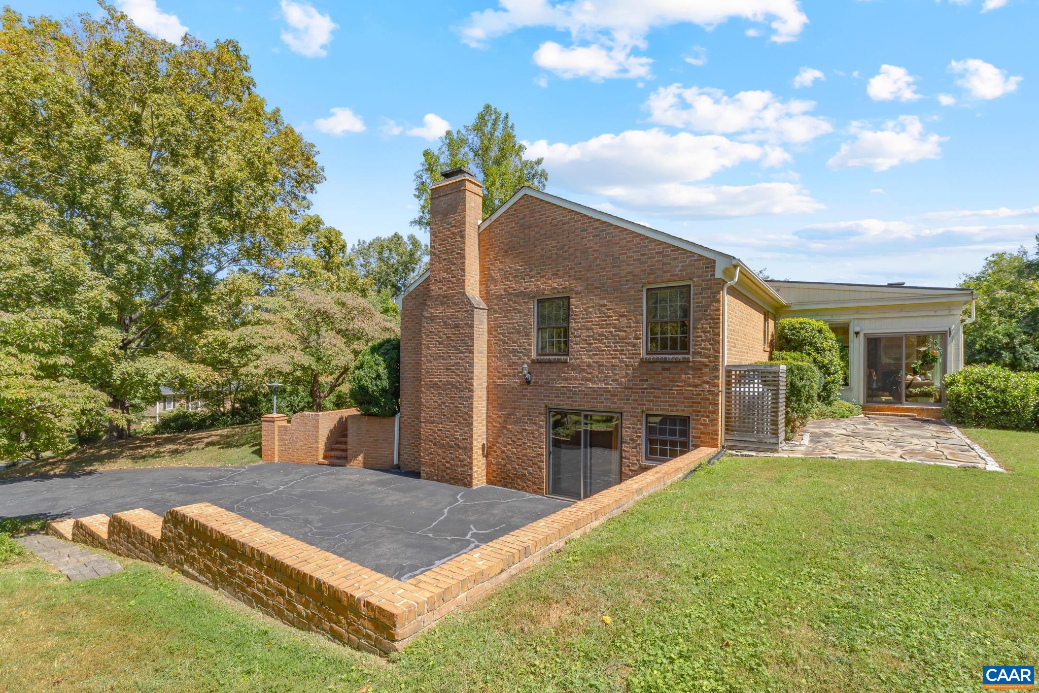 311 GLOUCESTER RD, CHARLOTTESVILLE, Virginia 22901, 5 Bedrooms Bedrooms, ,3 BathroomsBathrooms,Residential,311 GLOUCESTER RD,674598 MLS # 674598