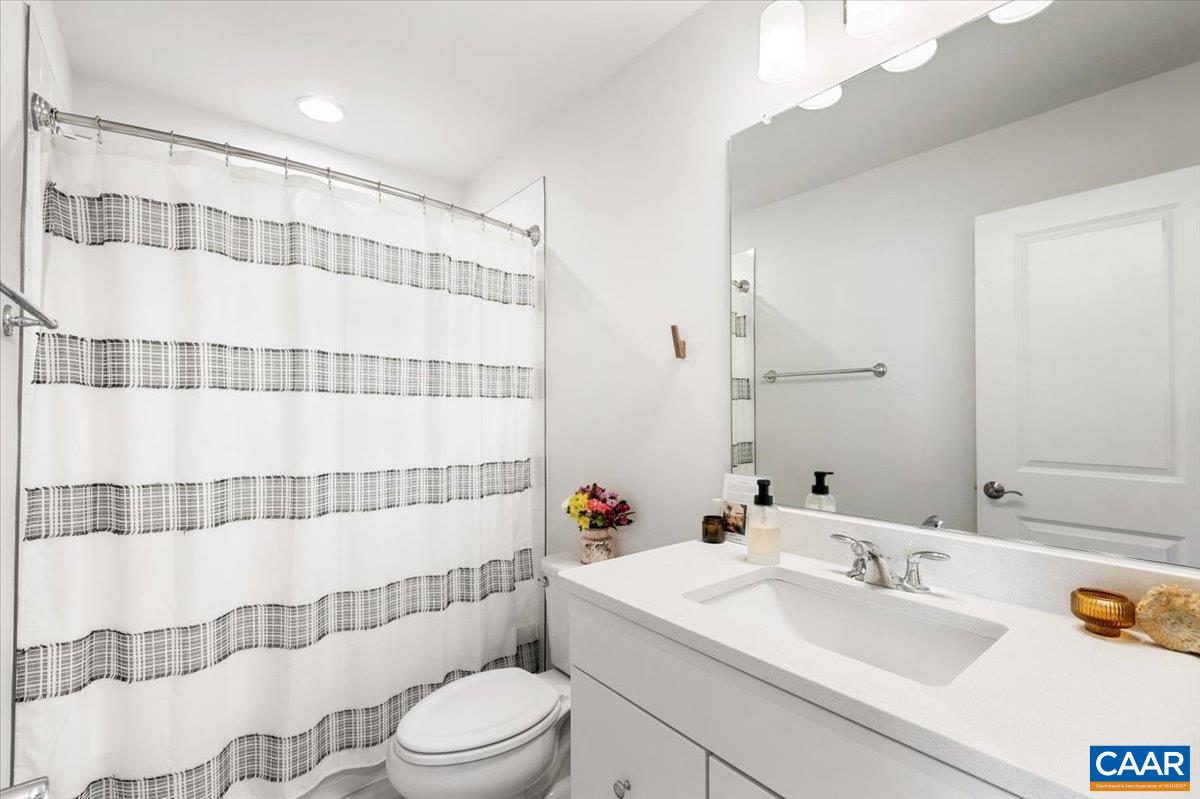 5963 MCCOMB ST, CROZET, Virginia 22932, 4 Bedrooms Bedrooms, ,3 BathroomsBathrooms,Residential,5963 MCCOMB ST,674602 MLS # 674602