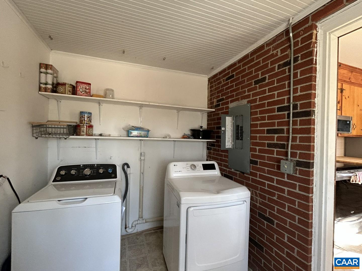 7714 BLENHEIM RD, SCOTTSVILLE, Virginia 24590, 3 Bedrooms Bedrooms, ,1 BathroomBathrooms,Residential,7714 BLENHEIM RD,674605 MLS # 674605 7714 BLENHEIM RD, SCOTTSVILLE, Virginia 24590, 3 Bedrooms Bedrooms, ,1 BathroomBathrooms,Residential,7714 BLENHEIM RD,674605 MLS # 674605