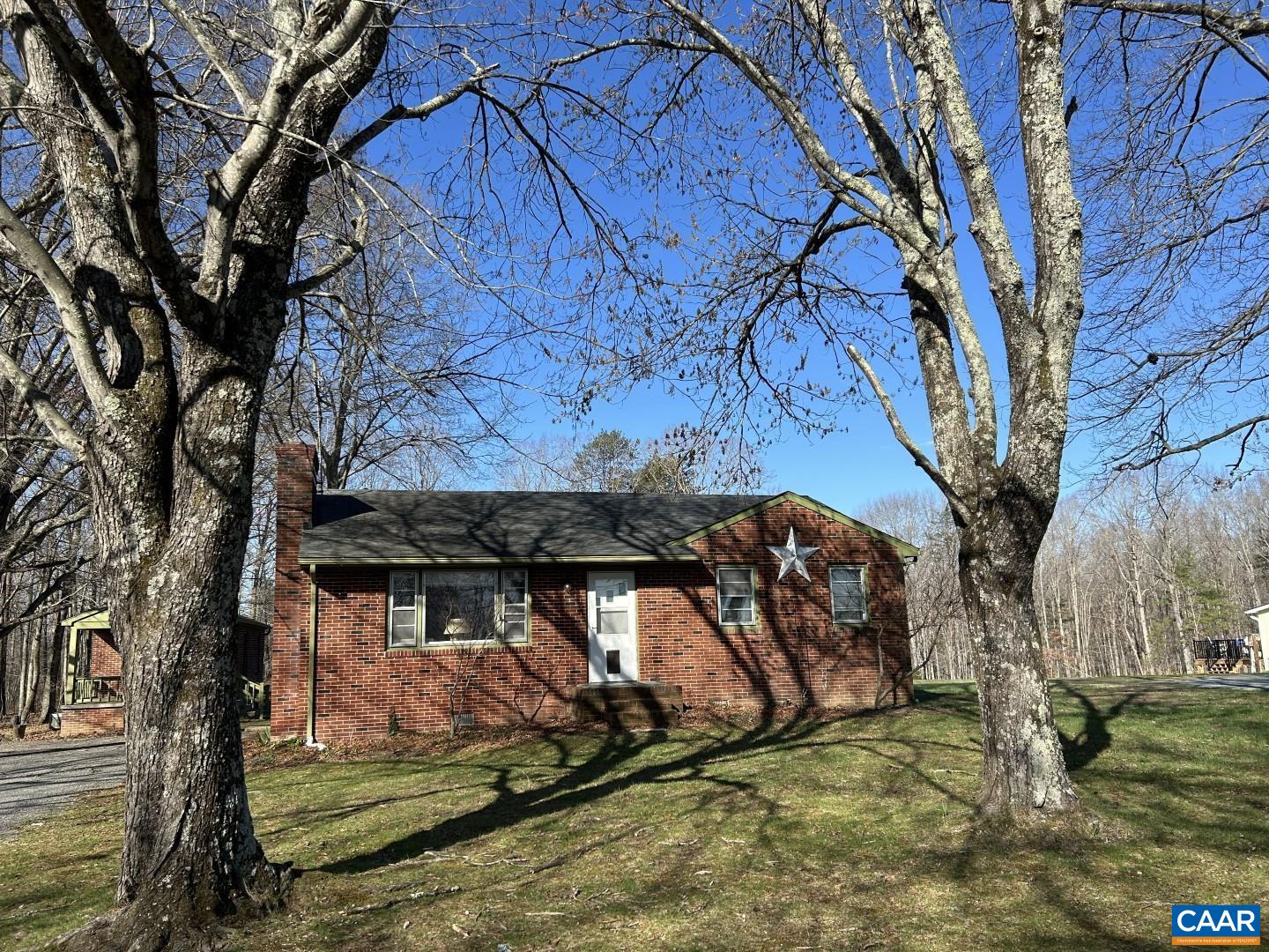 7714 BLENHEIM RD, SCOTTSVILLE, Virginia 24590, 3 Bedrooms Bedrooms, ,1 BathroomBathrooms,Residential,7714 BLENHEIM RD,674605 MLS # 674605 7714 BLENHEIM RD, SCOTTSVILLE, Virginia 24590, 3 Bedrooms Bedrooms, ,1 BathroomBathrooms,Residential,7714 BLENHEIM RD,674605 MLS # 674605