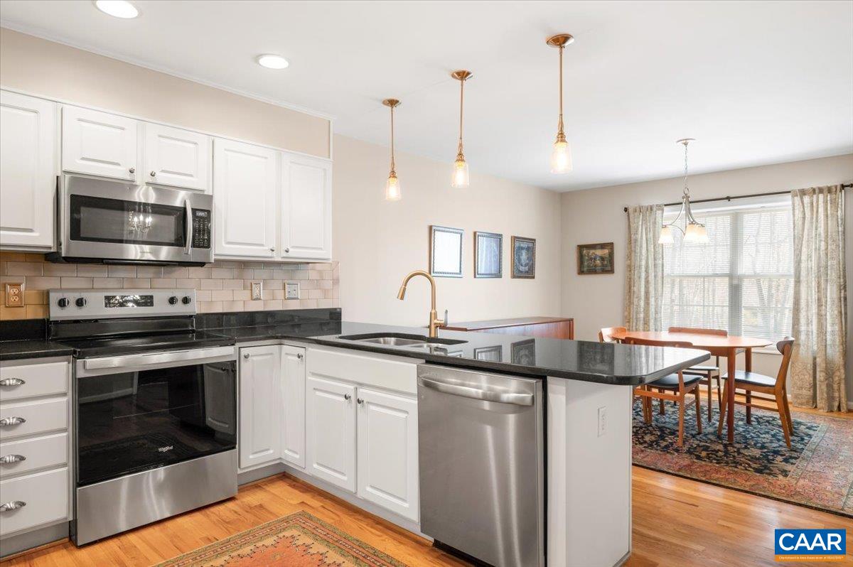 12 BARRETT ST, LAKE MONTICELLO, Virginia 22963, 3 Bedrooms Bedrooms, ,2 BathroomsBathrooms,Residential,12 BARRETT ST,674606 MLS # 674606