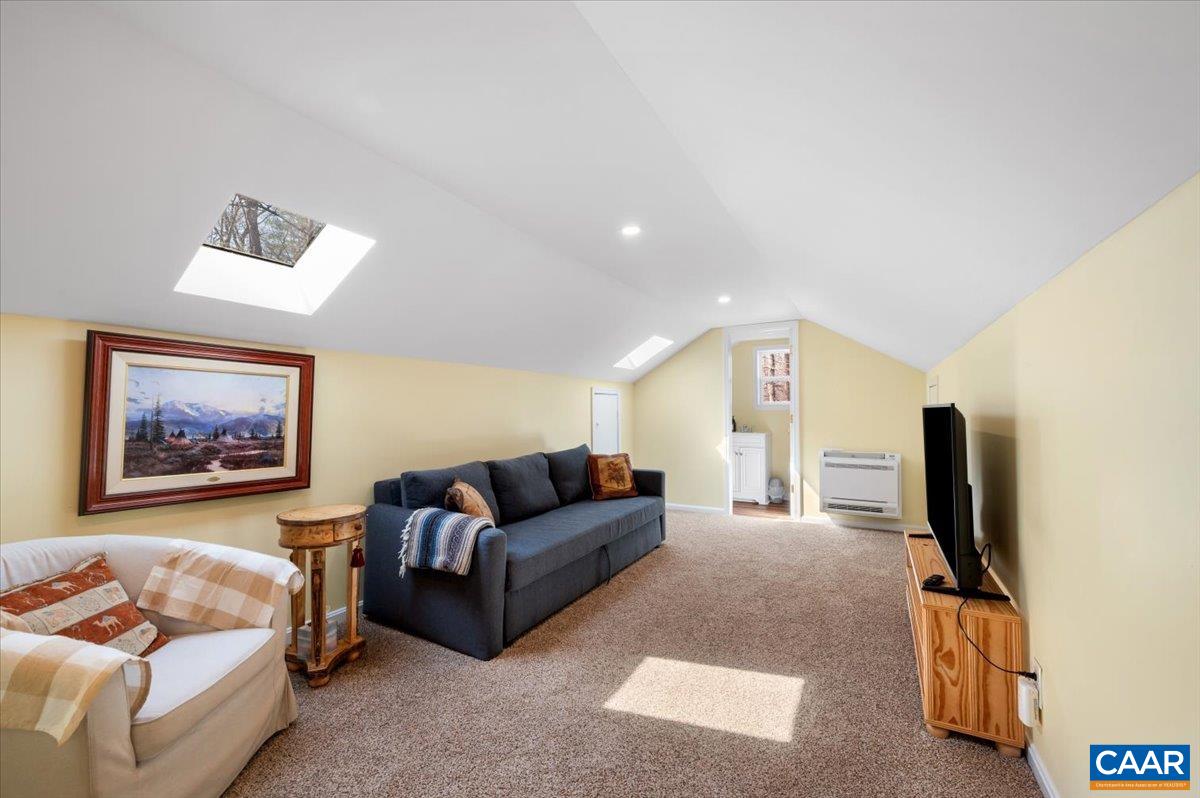 12 BARRETT ST, LAKE MONTICELLO, Virginia 22963, 3 Bedrooms Bedrooms, ,2 BathroomsBathrooms,Residential,12 BARRETT ST,674606 MLS # 674606