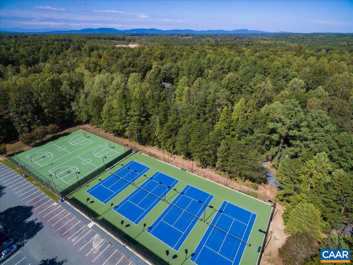 12 BARRETT ST, LAKE MONTICELLO, Virginia 22963, 3 Bedrooms Bedrooms, ,2 BathroomsBathrooms,Residential,12 BARRETT ST,674606 MLS # 674606