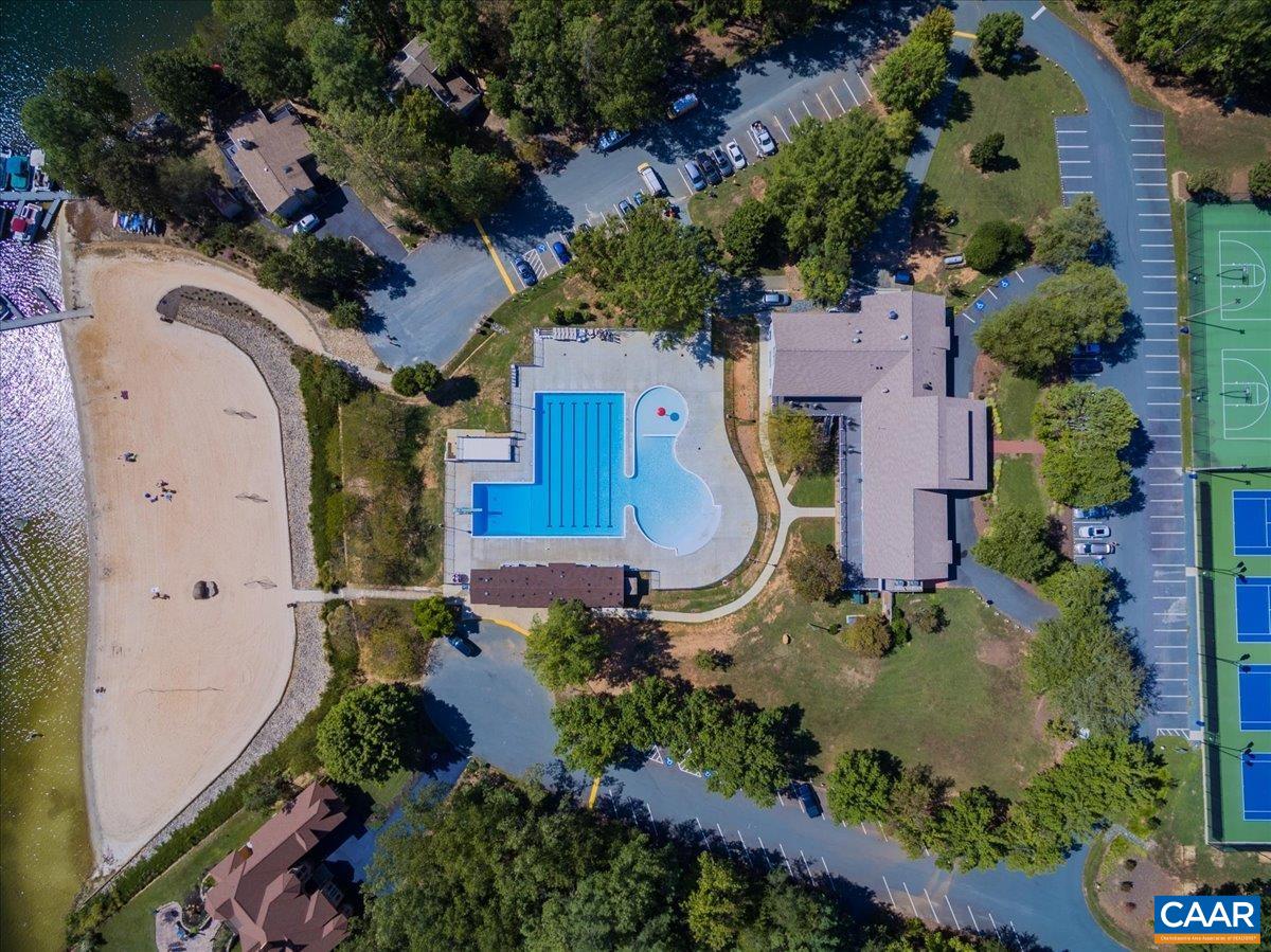 12 BARRETT ST, LAKE MONTICELLO, Virginia 22963, 3 Bedrooms Bedrooms, ,2 BathroomsBathrooms,Residential,12 BARRETT ST,674606 MLS # 674606