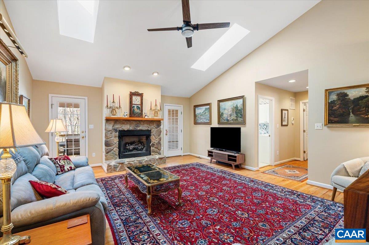 12 BARRETT ST, LAKE MONTICELLO, Virginia 22963, 3 Bedrooms Bedrooms, ,2 BathroomsBathrooms,Residential,12 BARRETT ST,674606 MLS # 674606