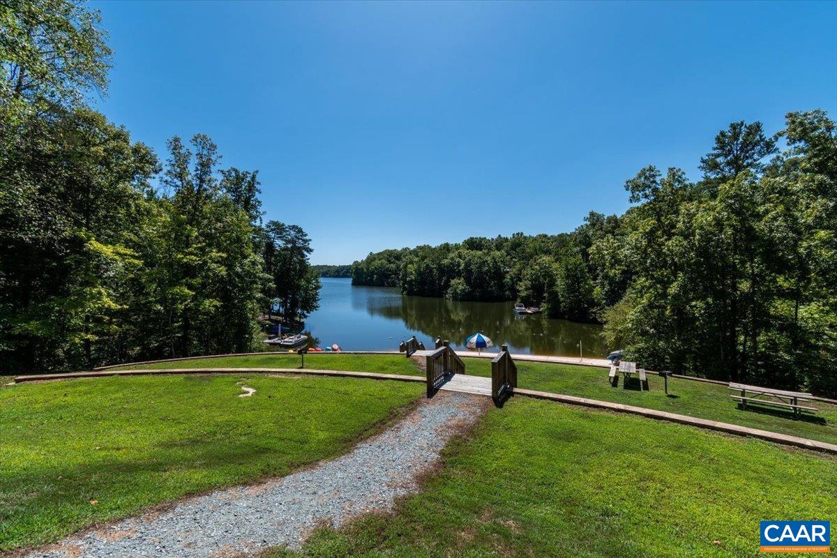 12 BARRETT ST, LAKE MONTICELLO, Virginia 22963, 3 Bedrooms Bedrooms, ,2 BathroomsBathrooms,Residential,12 BARRETT ST,674606 MLS # 674606