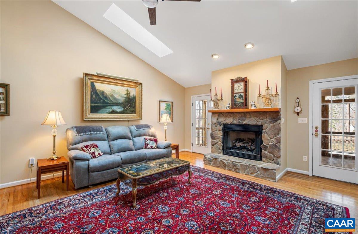 12 BARRETT ST, LAKE MONTICELLO, Virginia 22963, 3 Bedrooms Bedrooms, ,2 BathroomsBathrooms,Residential,12 BARRETT ST,674606 MLS # 674606