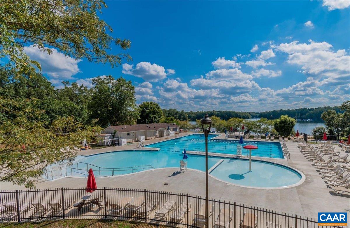 12 BARRETT ST, LAKE MONTICELLO, Virginia 22963, 3 Bedrooms Bedrooms, ,2 BathroomsBathrooms,Residential,12 BARRETT ST,674606 MLS # 674606