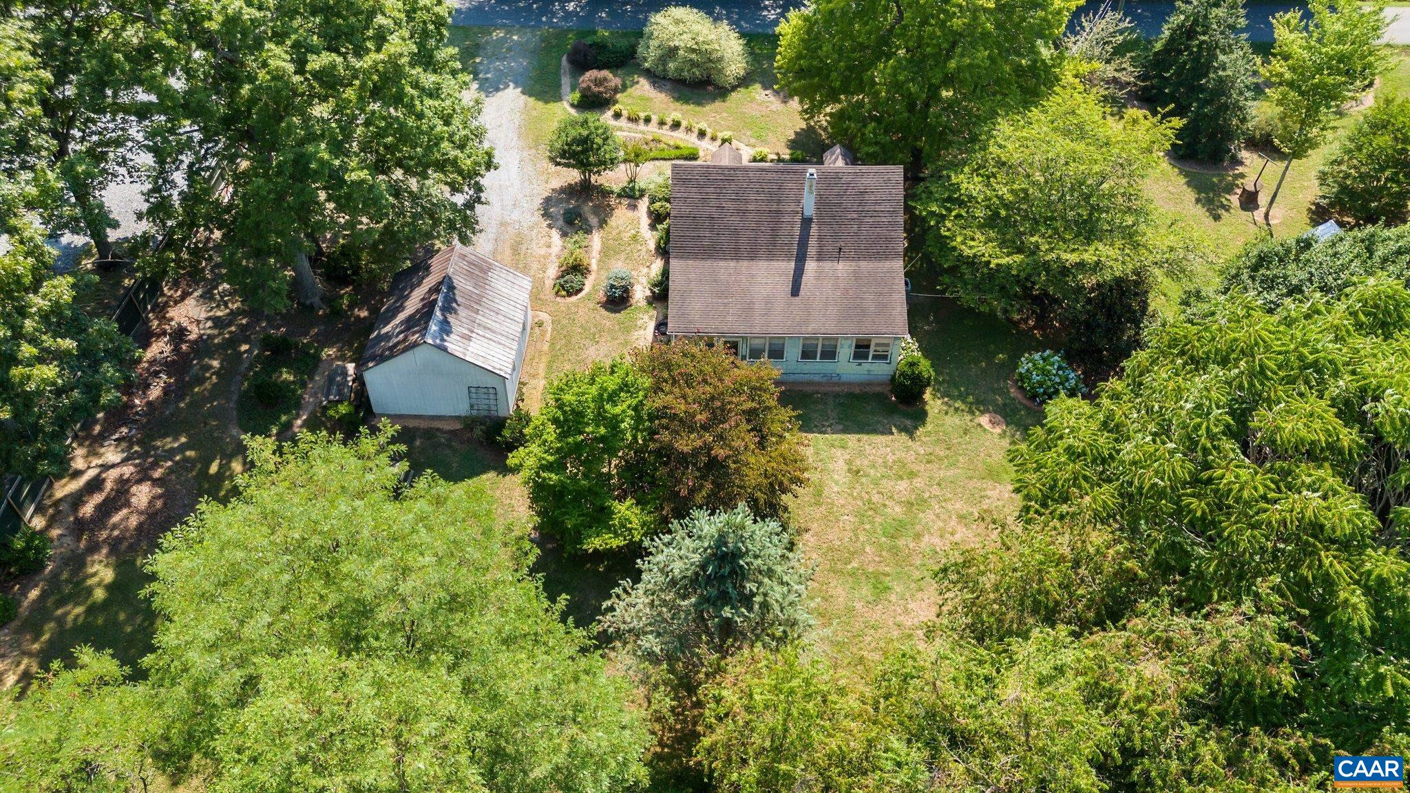 246 THE CROSS RD, SCOTTSVILLE, Virginia 24590, 3 Bedrooms Bedrooms, ,1 BathroomBathrooms,Residential,246 THE CROSS RD,674607 MLS # 674607 246 THE CROSS RD, SCOTTSVILLE, Virginia 24590, 3 Bedrooms Bedrooms, ,1 BathroomBathrooms,Residential,246 THE CROSS RD,674607 MLS # 674607