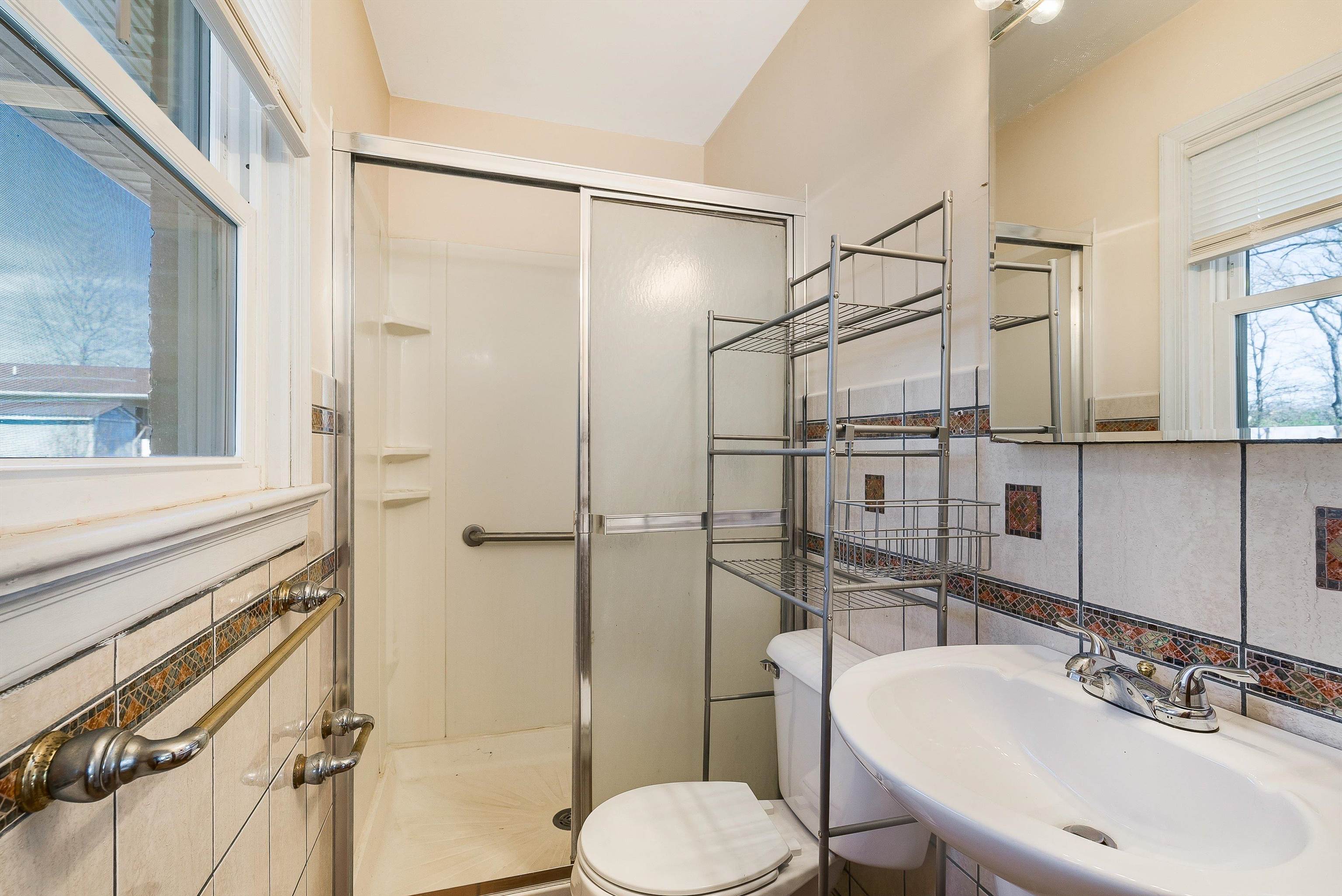 13 RIDGEWOOD DR, VERONA, Virginia 24482, 3 Bedrooms Bedrooms, ,2 BathroomsBathrooms,Residential,13 RIDGEWOOD DR,674608 MLS # 674608 13 RIDGEWOOD DR, VERONA, Virginia 24482, 3 Bedrooms Bedrooms, ,2 BathroomsBathrooms,Residential,13 RIDGEWOOD DR,674608 MLS # 674608