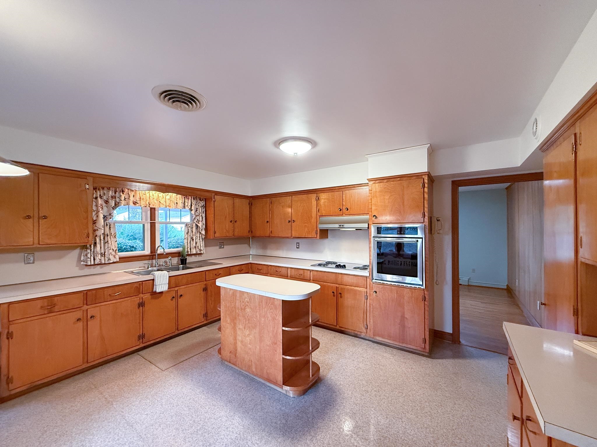 47 GISH LN, STAUNTON, Virginia 24401, 3 Bedrooms Bedrooms, ,1 BathroomBathrooms,Residential,47 GISH LN,674615 MLS # 674615 47 GISH LN, STAUNTON, Virginia 24401, 3 Bedrooms Bedrooms, ,1 BathroomBathrooms,Residential,47 GISH LN,674615 MLS # 674615