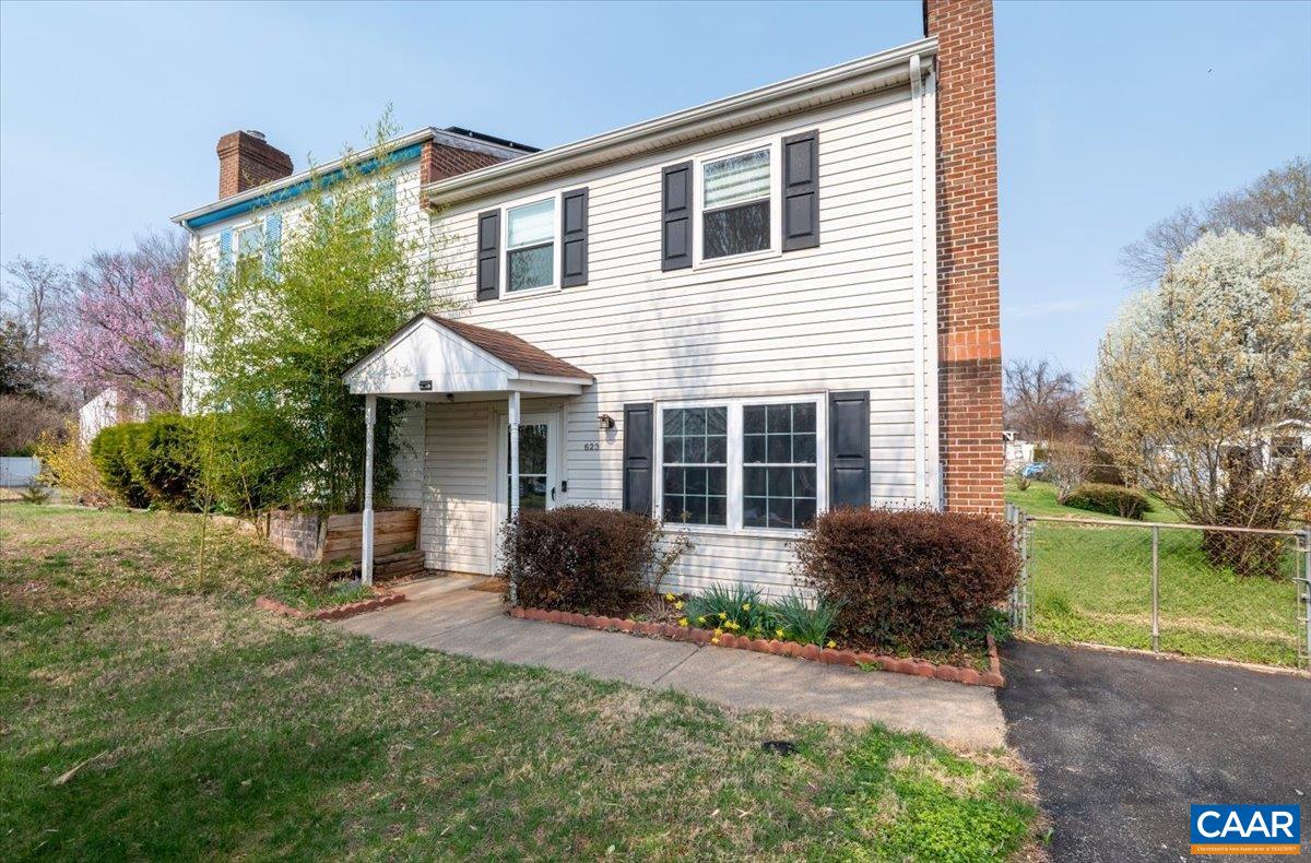 623 BAILEY RD, CHARLOTTESVILLE, Virginia 22903, 3 Bedrooms Bedrooms, ,1 BathroomBathrooms,Residential,623 BAILEY RD,674616 MLS # 674616 623 BAILEY RD, CHARLOTTESVILLE, Virginia 22903, 3 Bedrooms Bedrooms, ,1 BathroomBathrooms,Residential,623 BAILEY RD,674616 MLS # 674616