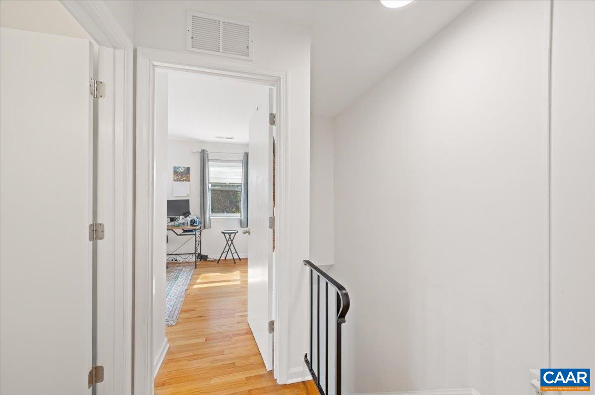 623 BAILEY RD, CHARLOTTESVILLE, Virginia 22903, 3 Bedrooms Bedrooms, ,1 BathroomBathrooms,Residential,623 BAILEY RD,674616 MLS # 674616 623 BAILEY RD, CHARLOTTESVILLE, Virginia 22903, 3 Bedrooms Bedrooms, ,1 BathroomBathrooms,Residential,623 BAILEY RD,674616 MLS # 674616