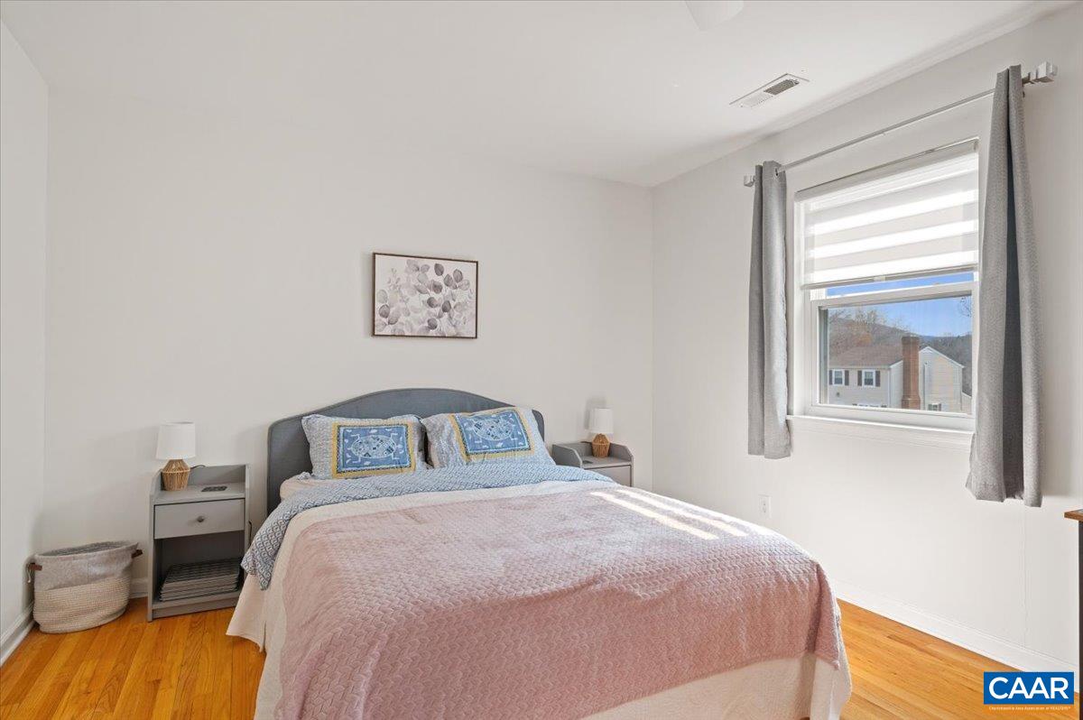 623 BAILEY RD, CHARLOTTESVILLE, Virginia 22903, 3 Bedrooms Bedrooms, ,1 BathroomBathrooms,Residential,623 BAILEY RD,674616 MLS # 674616 623 BAILEY RD, CHARLOTTESVILLE, Virginia 22903, 3 Bedrooms Bedrooms, ,1 BathroomBathrooms,Residential,623 BAILEY RD,674616 MLS # 674616