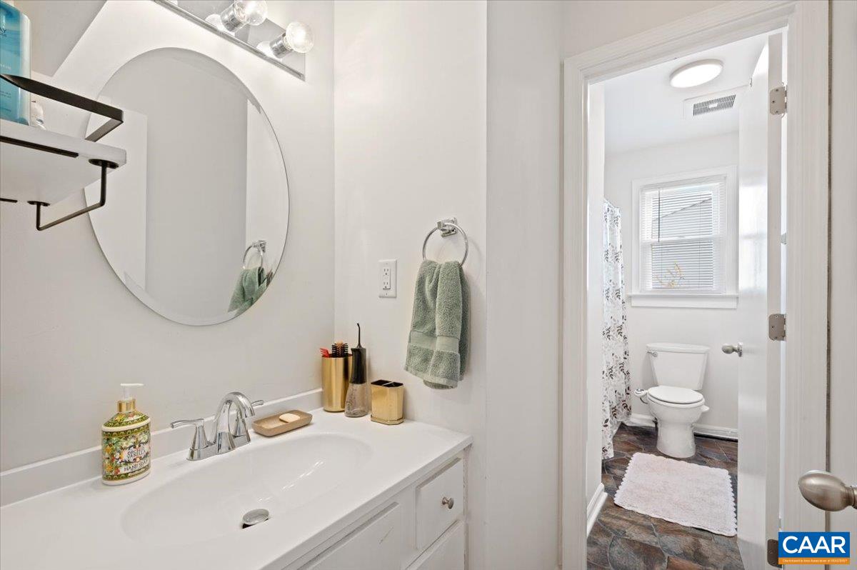 623 BAILEY RD, CHARLOTTESVILLE, Virginia 22903, 3 Bedrooms Bedrooms, ,1 BathroomBathrooms,Residential,623 BAILEY RD,674616 MLS # 674616 623 BAILEY RD, CHARLOTTESVILLE, Virginia 22903, 3 Bedrooms Bedrooms, ,1 BathroomBathrooms,Residential,623 BAILEY RD,674616 MLS # 674616