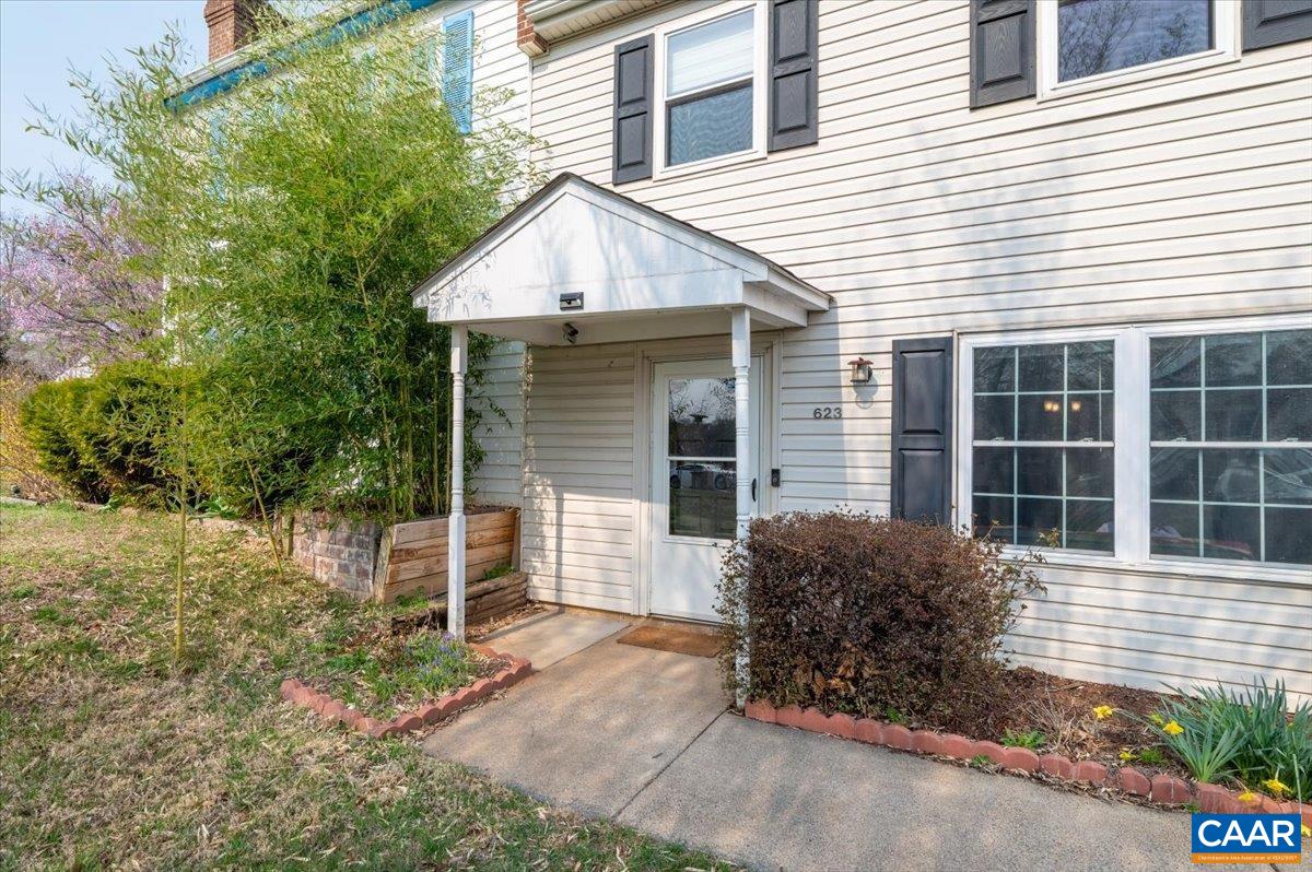 623 BAILEY RD, CHARLOTTESVILLE, Virginia 22903, 3 Bedrooms Bedrooms, ,1 BathroomBathrooms,Residential,623 BAILEY RD,674616 MLS # 674616 623 BAILEY RD, CHARLOTTESVILLE, Virginia 22903, 3 Bedrooms Bedrooms, ,1 BathroomBathrooms,Residential,623 BAILEY RD,674616 MLS # 674616