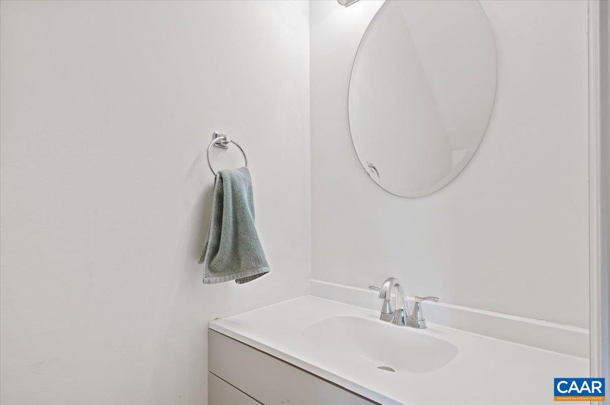 623 BAILEY RD, CHARLOTTESVILLE, Virginia 22903, 3 Bedrooms Bedrooms, ,1 BathroomBathrooms,Residential,623 BAILEY RD,674616 MLS # 674616 623 BAILEY RD, CHARLOTTESVILLE, Virginia 22903, 3 Bedrooms Bedrooms, ,1 BathroomBathrooms,Residential,623 BAILEY RD,674616 MLS # 674616