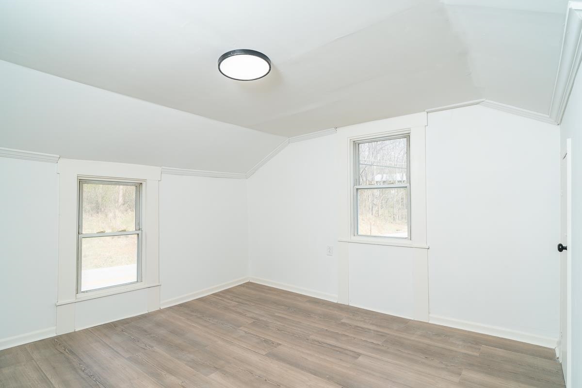 537 STRAITH ST, STAUNTON, Virginia 24401, 3 Bedrooms Bedrooms, ,1 BathroomBathrooms,Residential,537 STRAITH ST,674618 MLS # 674618