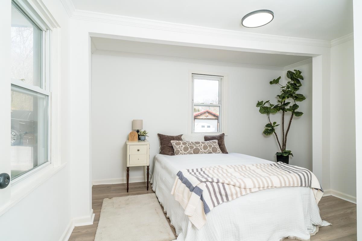 537 STRAITH ST, STAUNTON, Virginia 24401, 3 Bedrooms Bedrooms, ,1 BathroomBathrooms,Residential,537 STRAITH ST,674618 MLS # 674618