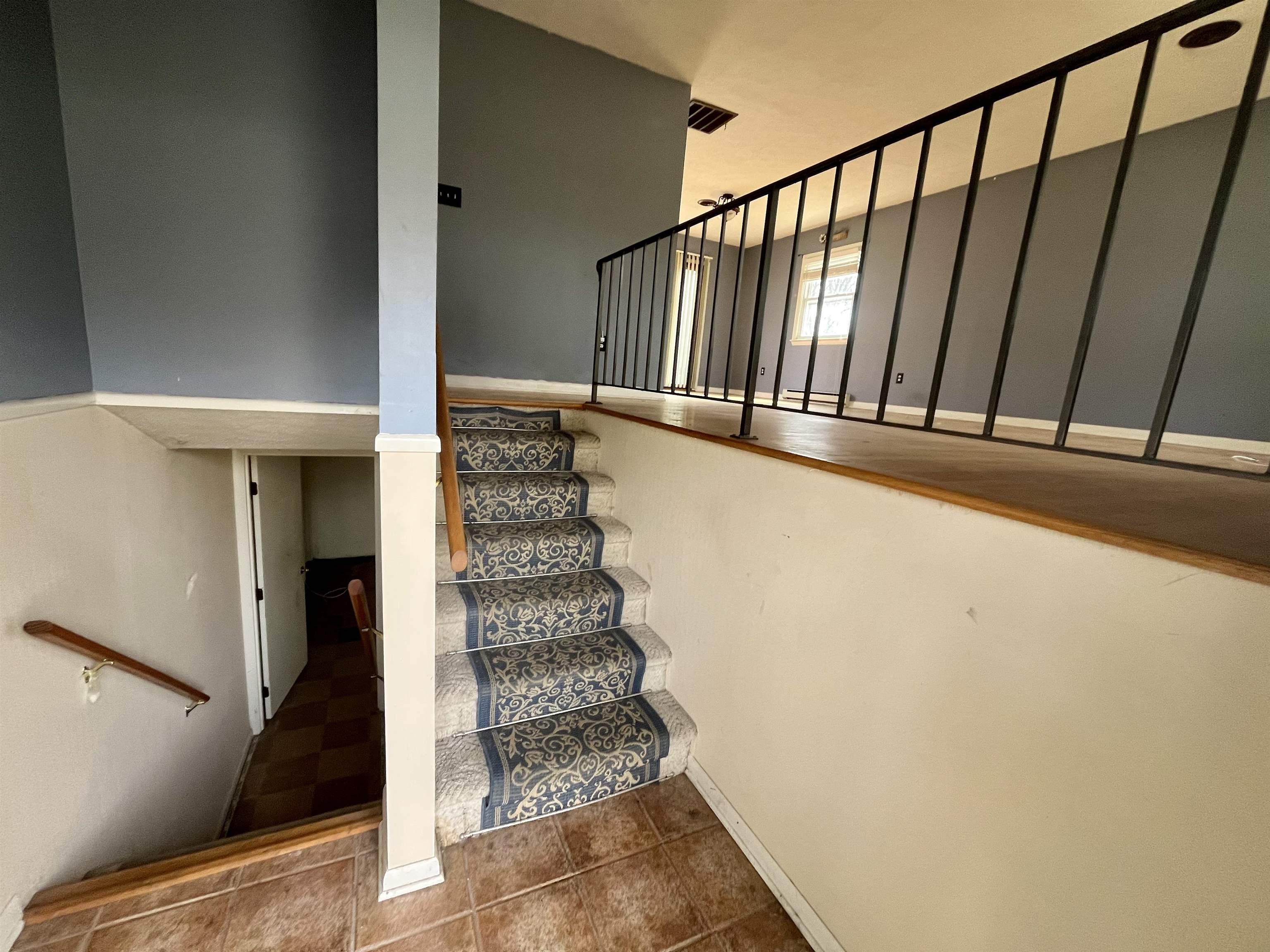 28 FLINT MOUNTAIN DR, STUARTS DRAFT, Virginia 24401, 3 Bedrooms Bedrooms, ,1 BathroomBathrooms,Residential,28 FLINT MOUNTAIN DR,674619 MLS # 674619