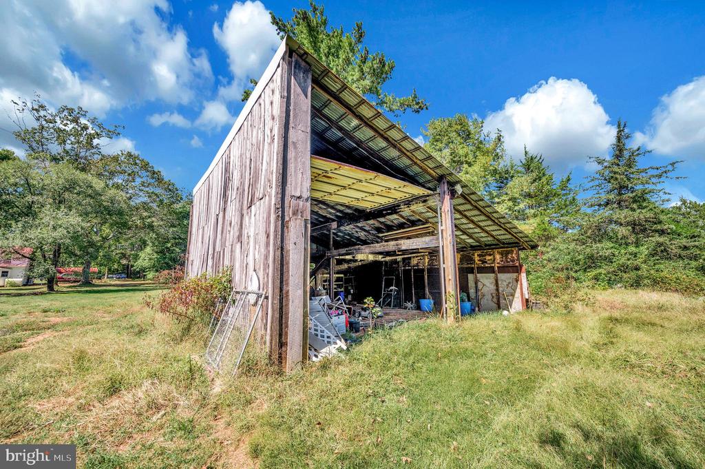 31934 INDIANTOWN RD, LOCUST GROVE, Virginia 22508, ,Land,31934 INDIANTOWN RD,VAOR2013622 MLS # VAOR2013622