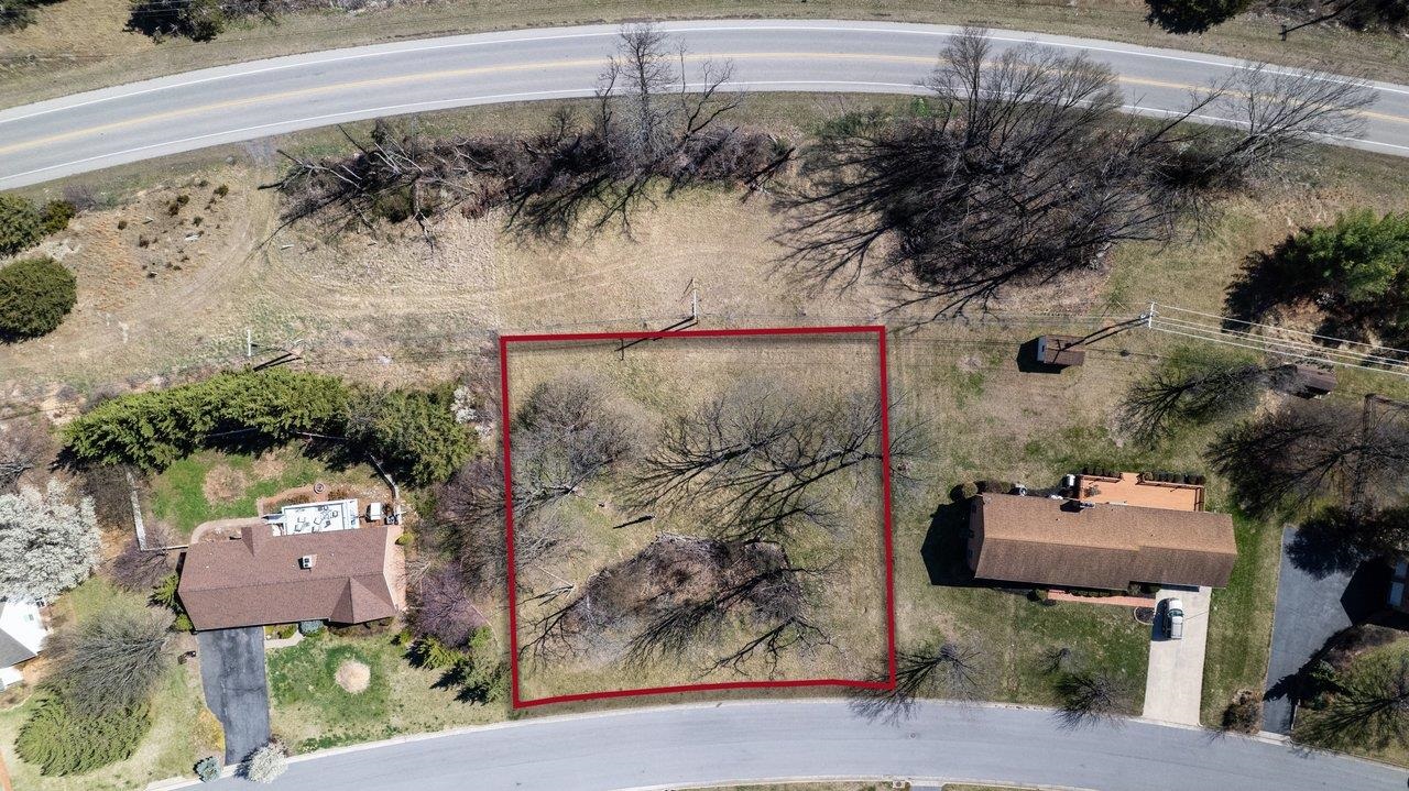 810 LAMMERMOOR DR, STAUNTON, Virginia 24401, ,Land,810 LAMMERMOOR DR,674638 MLS # 674638