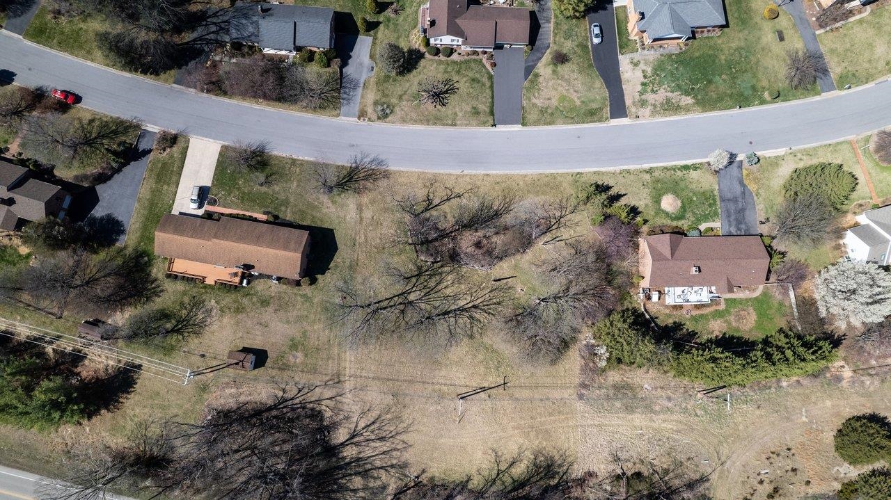 810 LAMMERMOOR DR, STAUNTON, Virginia 24401, ,Land,810 LAMMERMOOR DR,674638 MLS # 674638