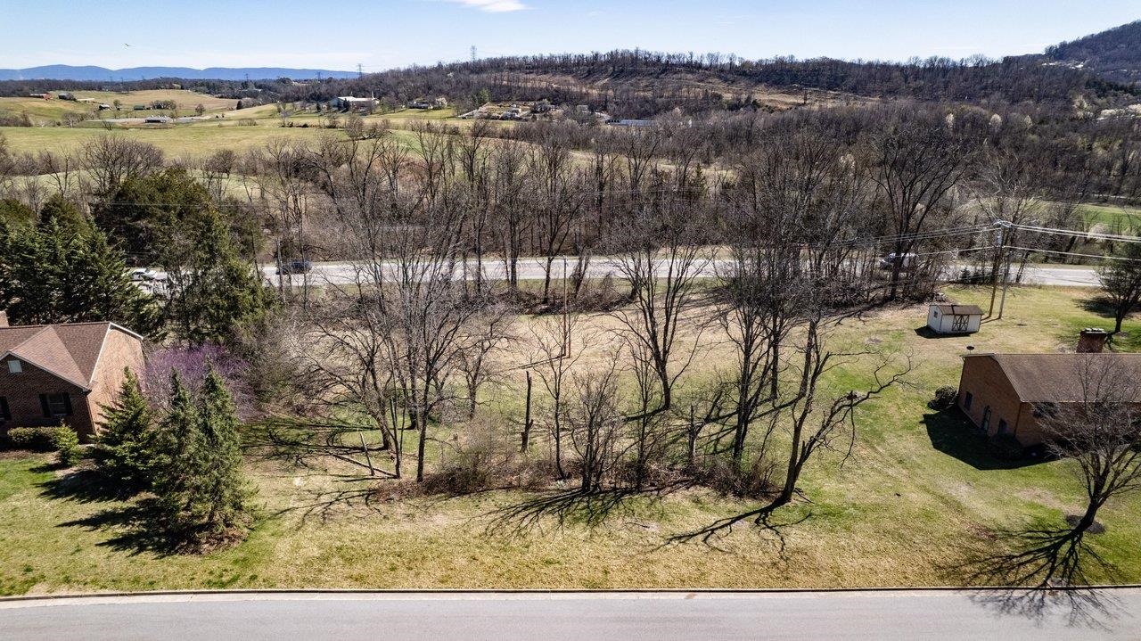 810 LAMMERMOOR DR, STAUNTON, Virginia 24401, ,Land,810 LAMMERMOOR DR,674638 MLS # 674638