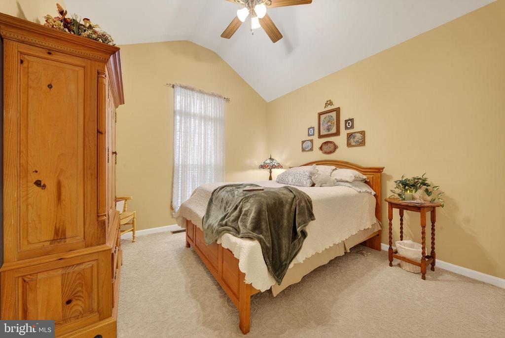 610 KINGSBROOK RD, CULPEPER, Virginia 22701, 4 Bedrooms Bedrooms, ,3 BathroomsBathrooms,Residential,610 KINGSBROOK RD,VACU2012694 MLS # VACU2012694