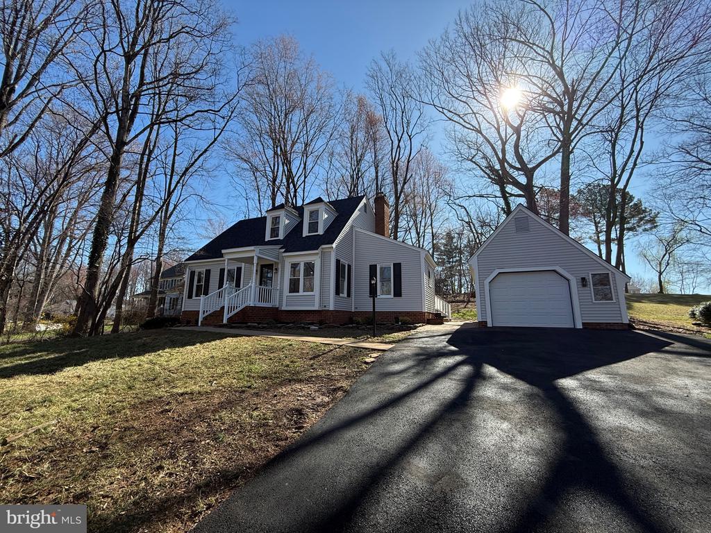 7087 WESTMORELAND DR, WARRENTON, Virginia, 5 Bedrooms Bedrooms, ,3 BathroomsBathrooms,Residential,7087 WESTMORELAND DR,VAFQ2020736 MLS # VAFQ2020736 7087 WESTMORELAND DR, WARRENTON, Virginia, 5 Bedrooms Bedrooms, ,3 BathroomsBathrooms,Residential,7087 WESTMORELAND DR,VAFQ2020736 MLS # VAFQ2020736