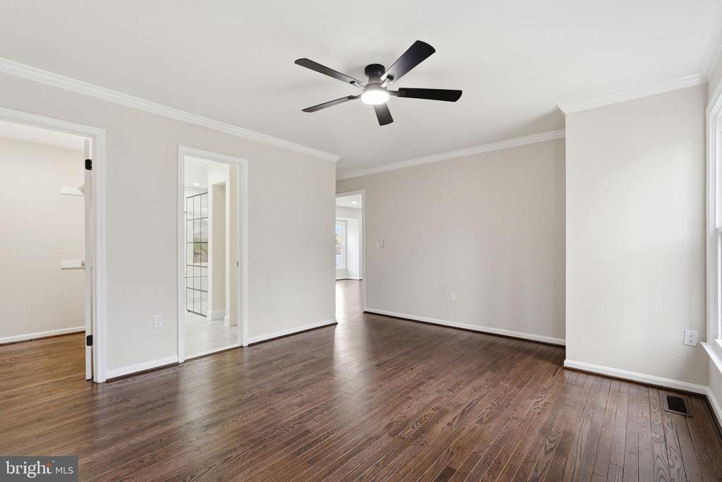 7087 WESTMORELAND DR, WARRENTON, Virginia, 5 Bedrooms Bedrooms, ,3 BathroomsBathrooms,Residential,7087 WESTMORELAND DR,VAFQ2020736 MLS # VAFQ2020736