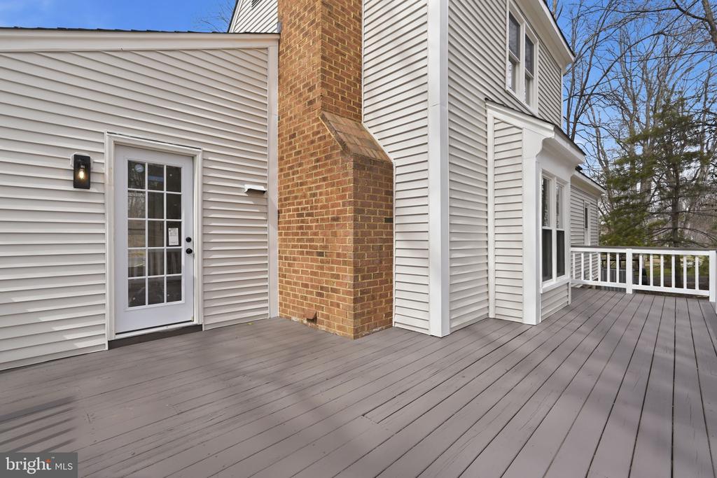 7087 WESTMORELAND DR, WARRENTON, Virginia, 5 Bedrooms Bedrooms, ,3 BathroomsBathrooms,Residential,7087 WESTMORELAND DR,VAFQ2020736 MLS # VAFQ2020736