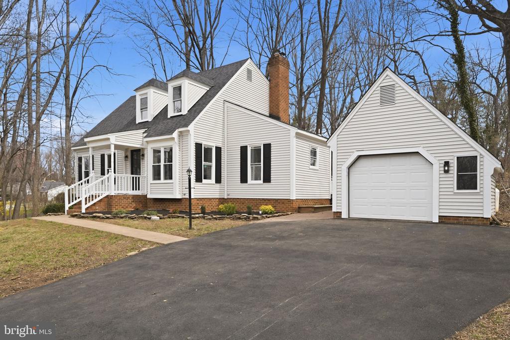 7087 WESTMORELAND DR, WARRENTON, Virginia, 5 Bedrooms Bedrooms, ,3 BathroomsBathrooms,Residential,7087 WESTMORELAND DR,VAFQ2020736 MLS # VAFQ2020736