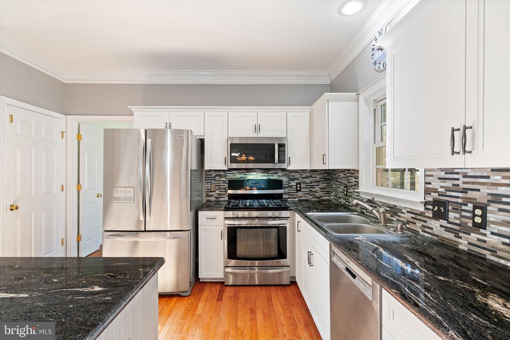 4305 BRIDLEPATH CT, FREDERICKSBURG, Virginia 22408, 4 Bedrooms Bedrooms, ,3 BathroomsBathrooms,Residential,4305 BRIDLEPATH CT,VASP2039774 MLS # VASP2039774 4305 BRIDLEPATH CT, FREDERICKSBURG, Virginia 22408, 4 Bedrooms Bedrooms, ,3 BathroomsBathrooms,Residential,4305 BRIDLEPATH CT,VASP2039774 MLS # VASP2039774