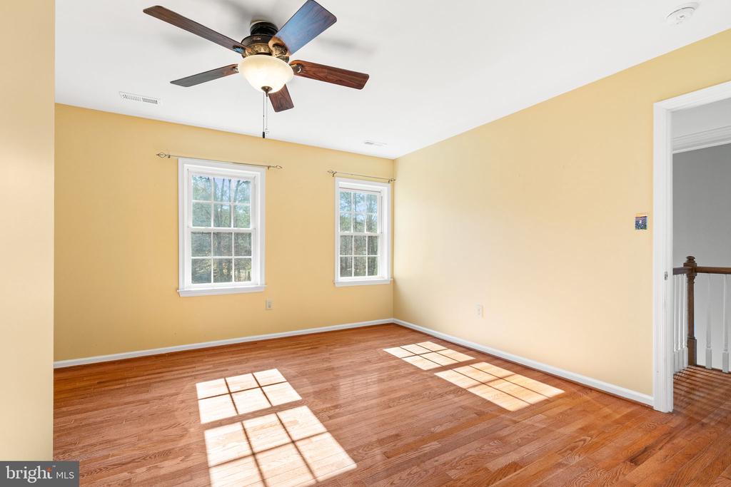 4305 BRIDLEPATH CT, FREDERICKSBURG, Virginia 22408, 4 Bedrooms Bedrooms, ,3 BathroomsBathrooms,Residential,4305 BRIDLEPATH CT,VASP2039774 MLS # VASP2039774 4305 BRIDLEPATH CT, FREDERICKSBURG, Virginia 22408, 4 Bedrooms Bedrooms, ,3 BathroomsBathrooms,Residential,4305 BRIDLEPATH CT,VASP2039774 MLS # VASP2039774